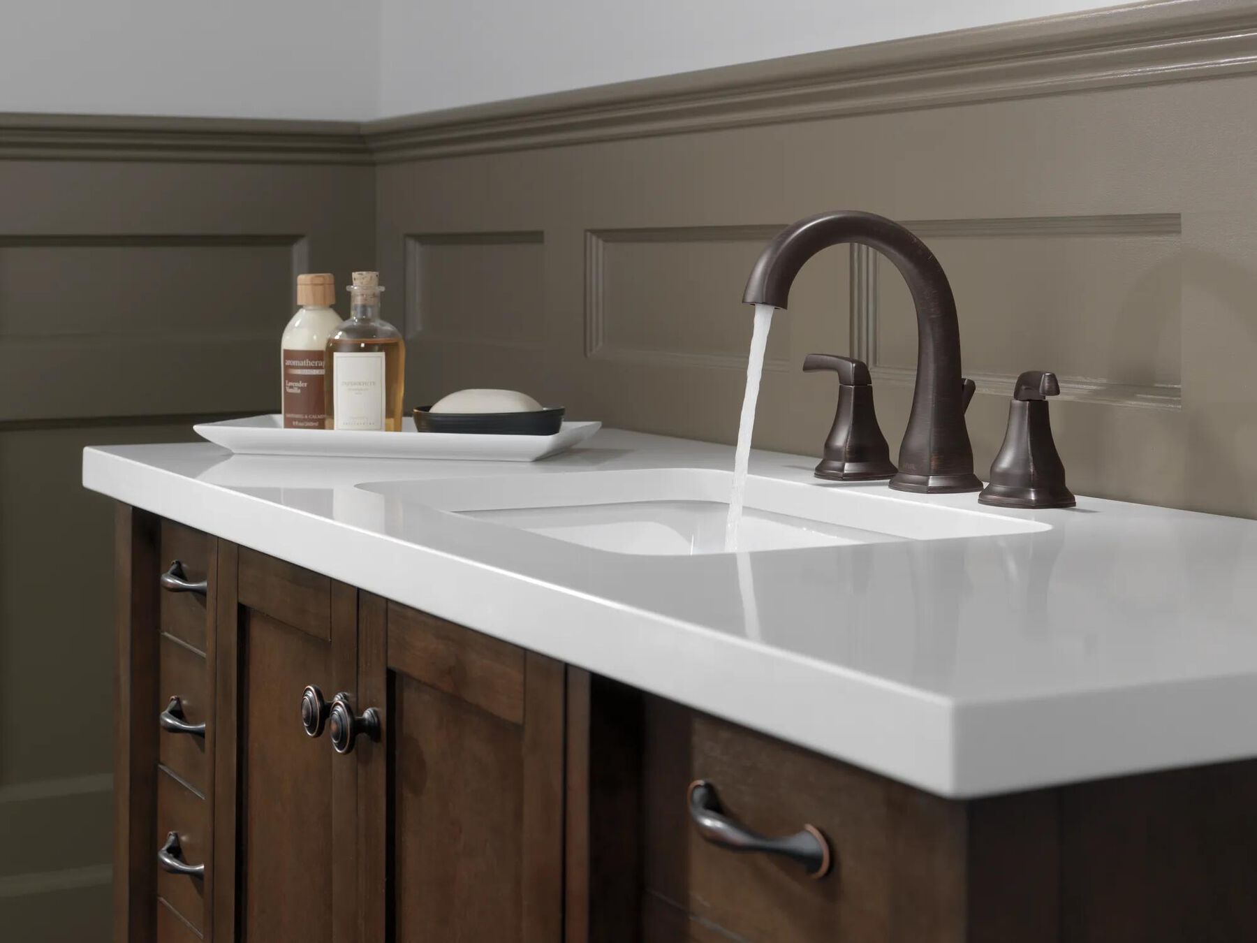 Two Handle Widespread Bathroom Faucet (Recertified)