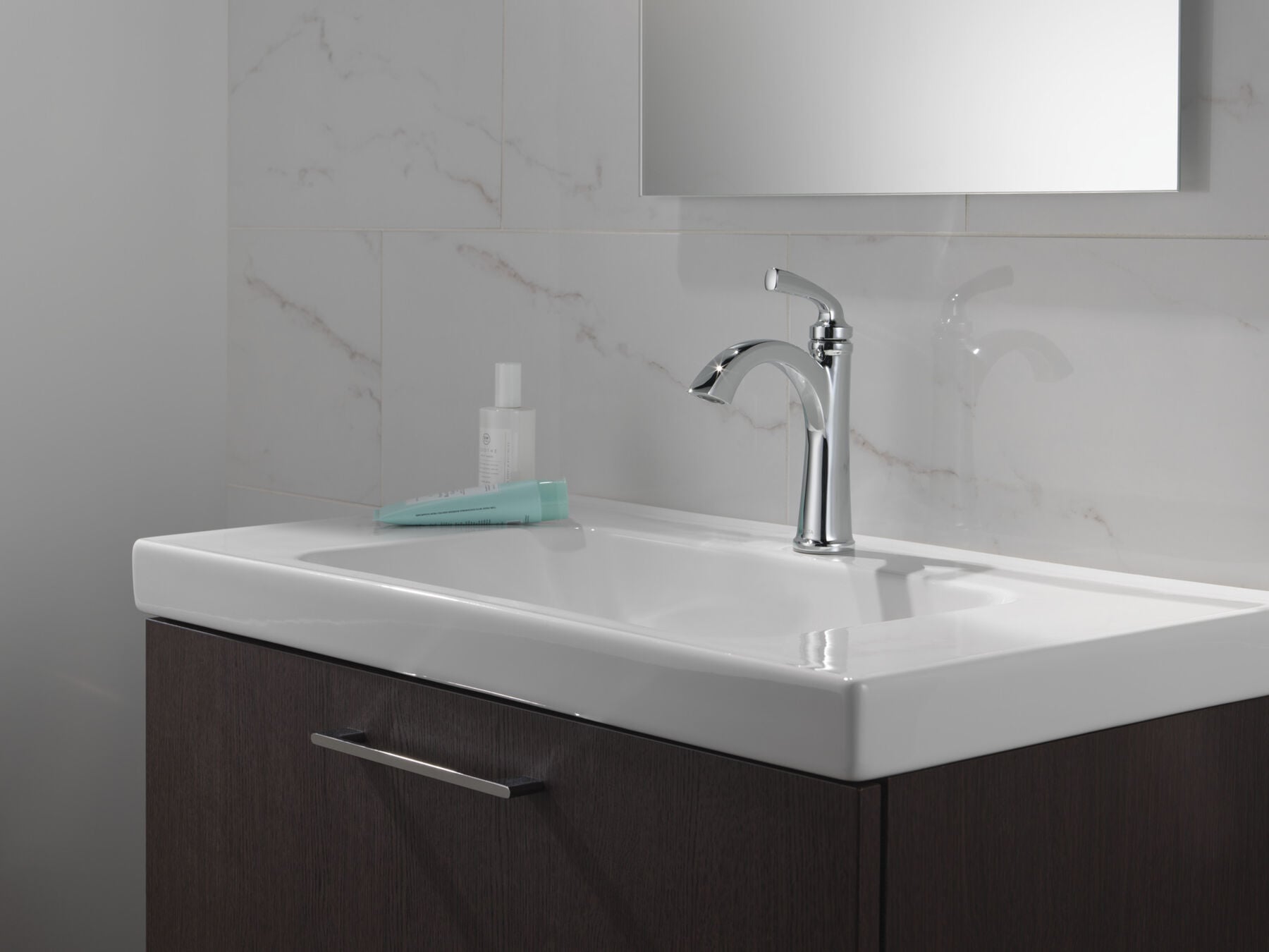 Single Handle Bathroom Faucet