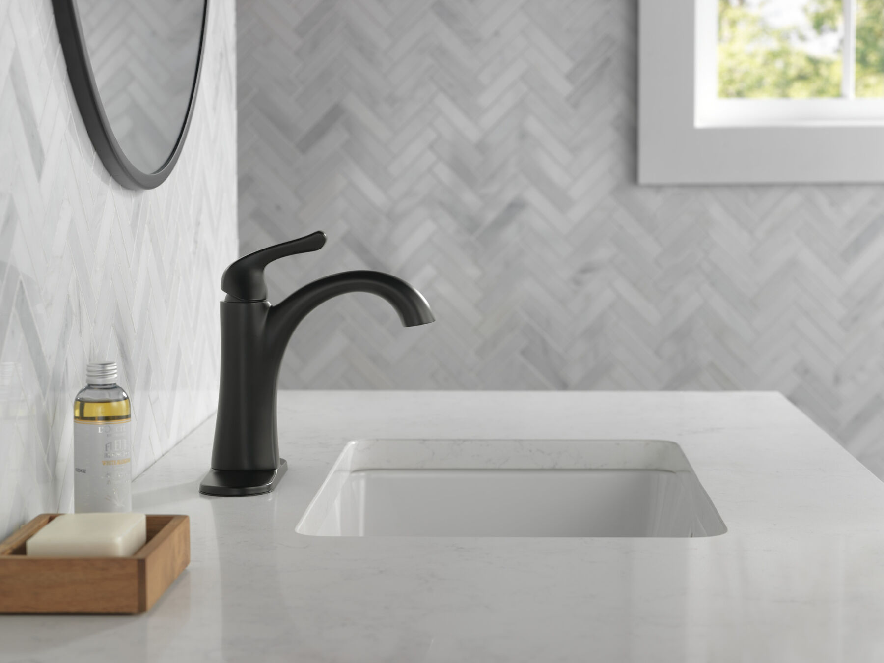 Single Handle Centerset Bathroom Faucet