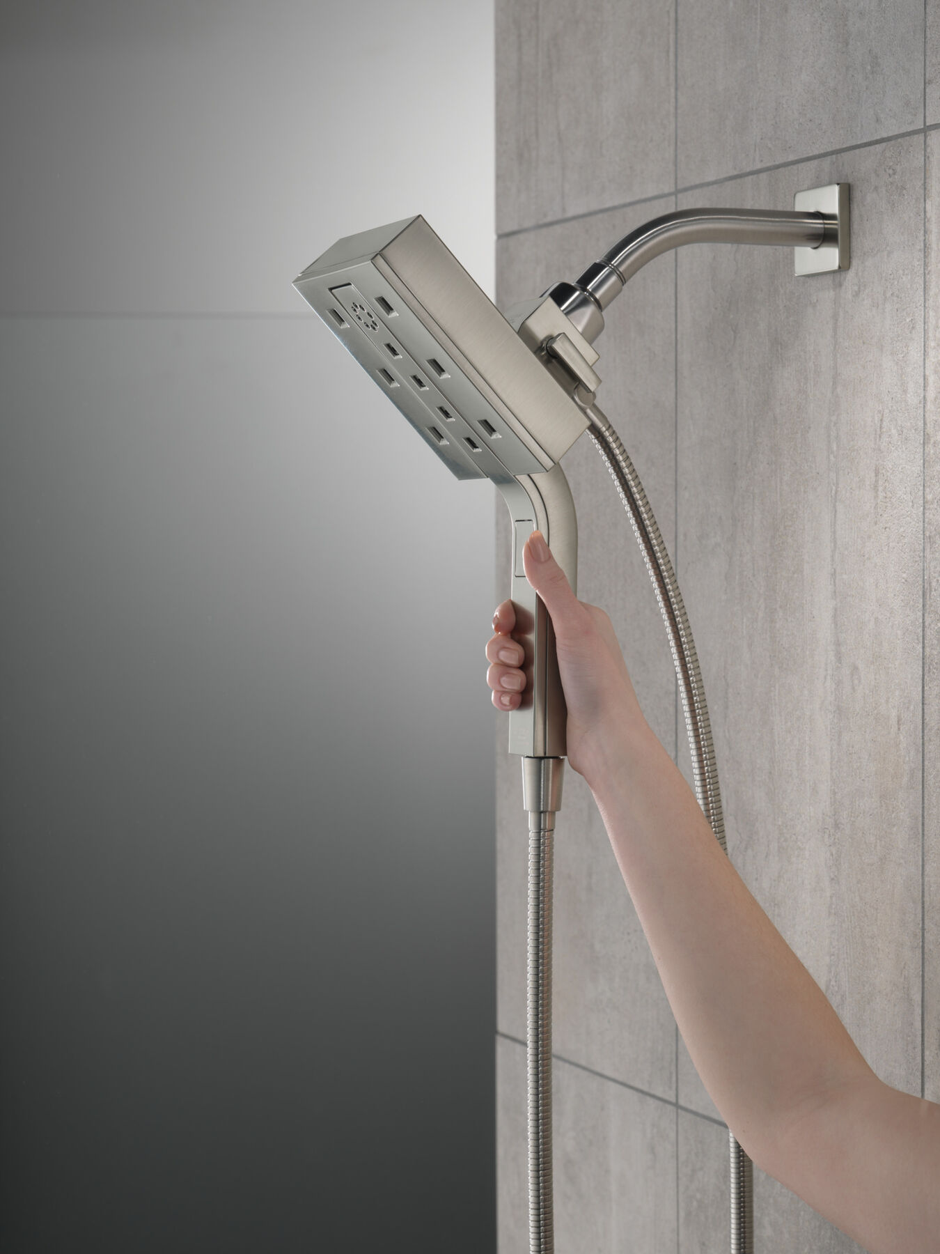H<sub>2</sub>Okinetic&reg; In2ition&reg; 4-Setting Two-in-One Shower