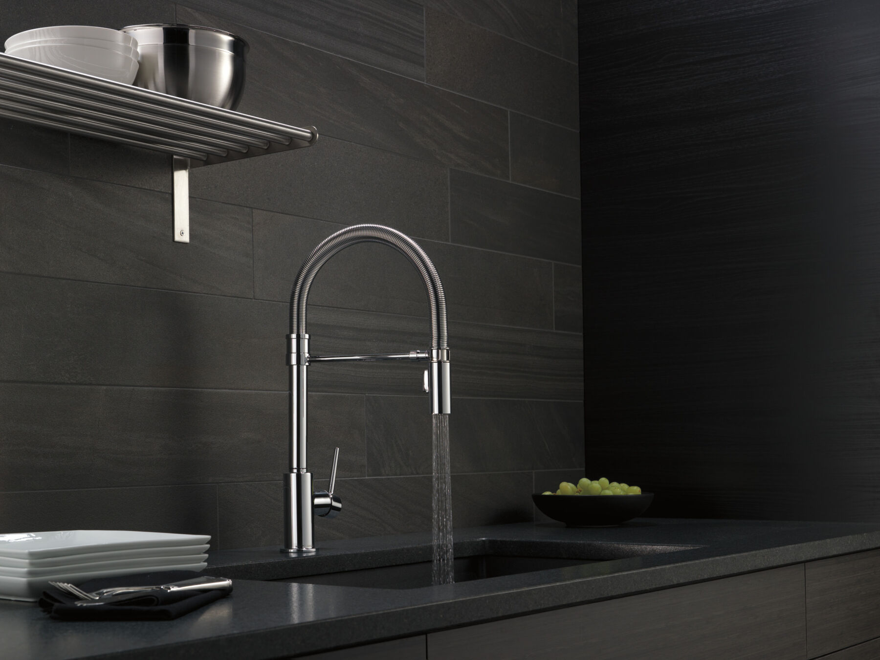 Single-Handle Pull-Down Spring Kitchen Faucet (Recertified)