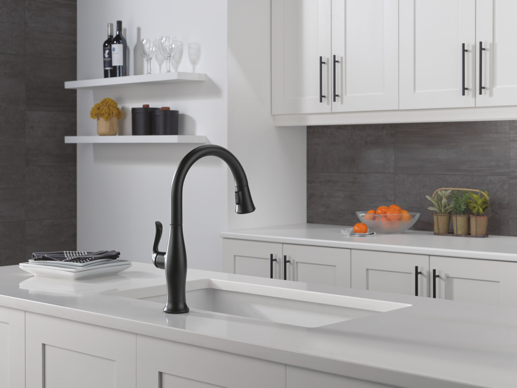 Single Handle Pull-Down Kitchen Faucet