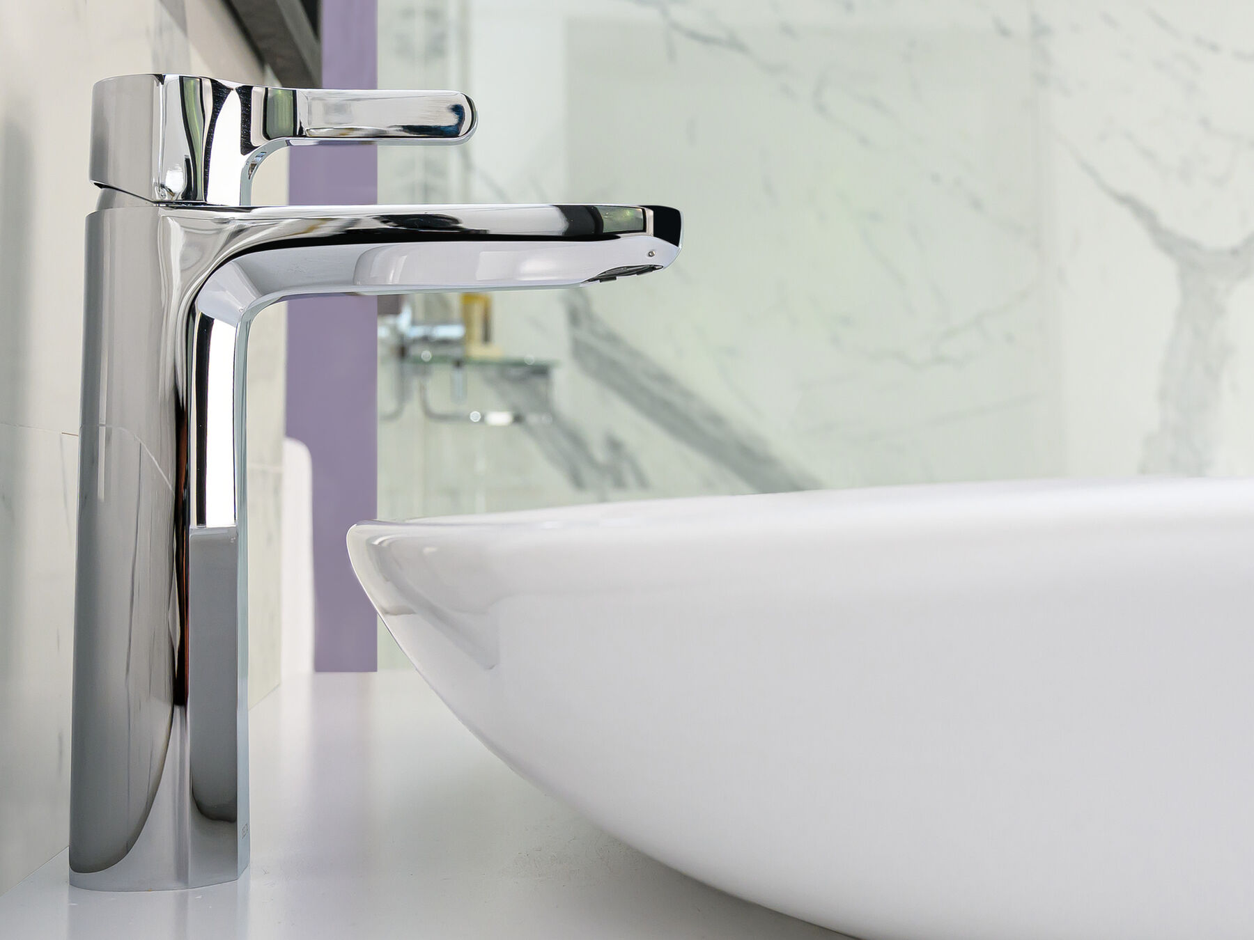Single Handle Single-Hole Mid-Height Lavatory Faucet
