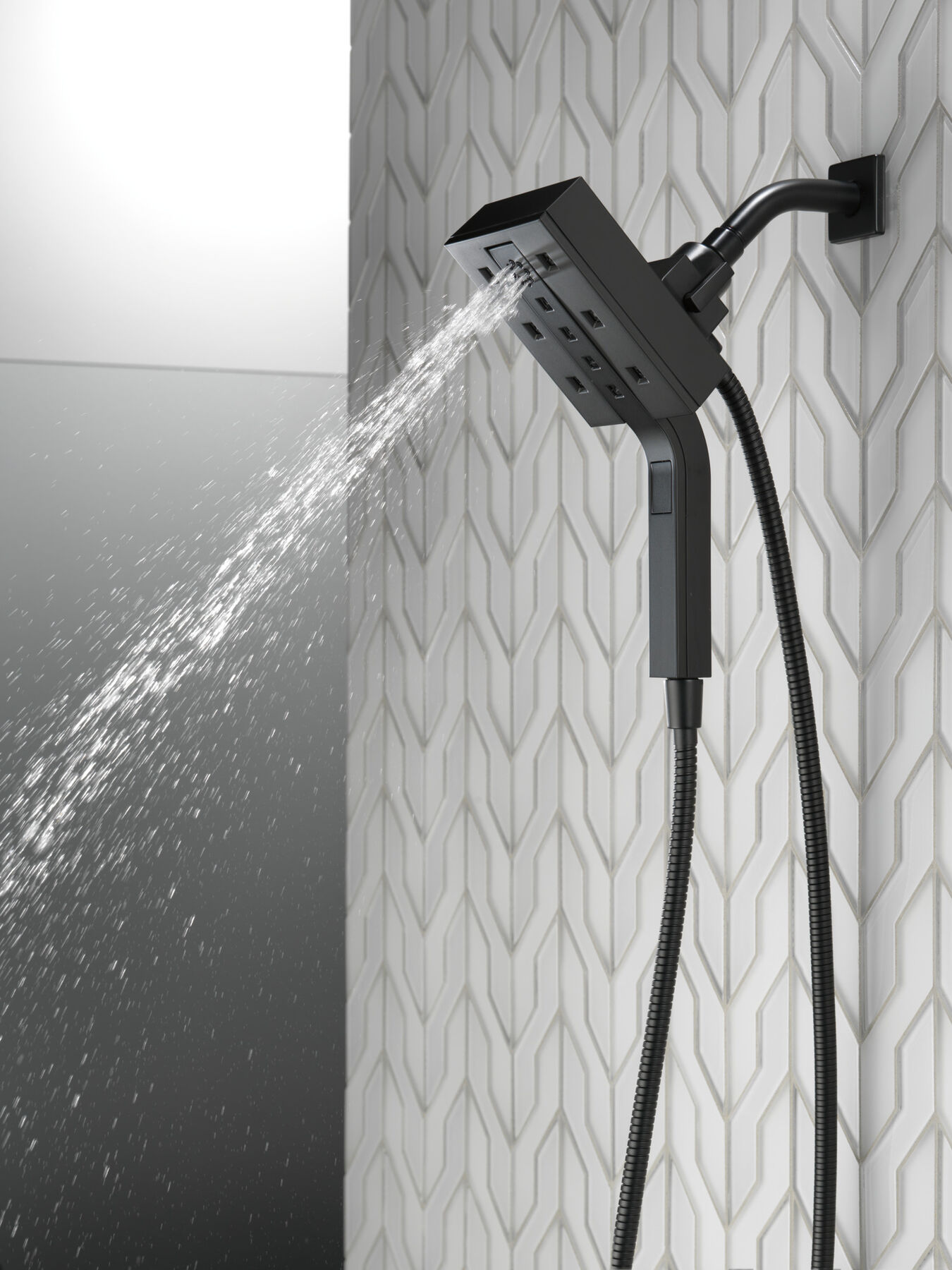 H<sub>2</sub>Okinetic&reg; In2ition&reg; 4-Setting Two-in-One Shower (Recertified)