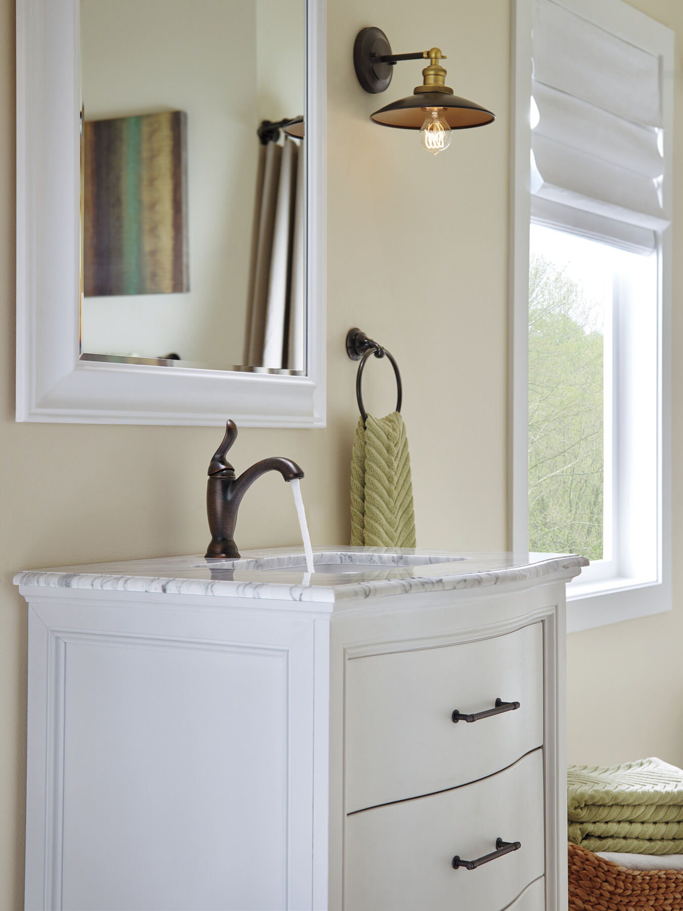 Single-Hole Bathroom Faucet (Recertified)