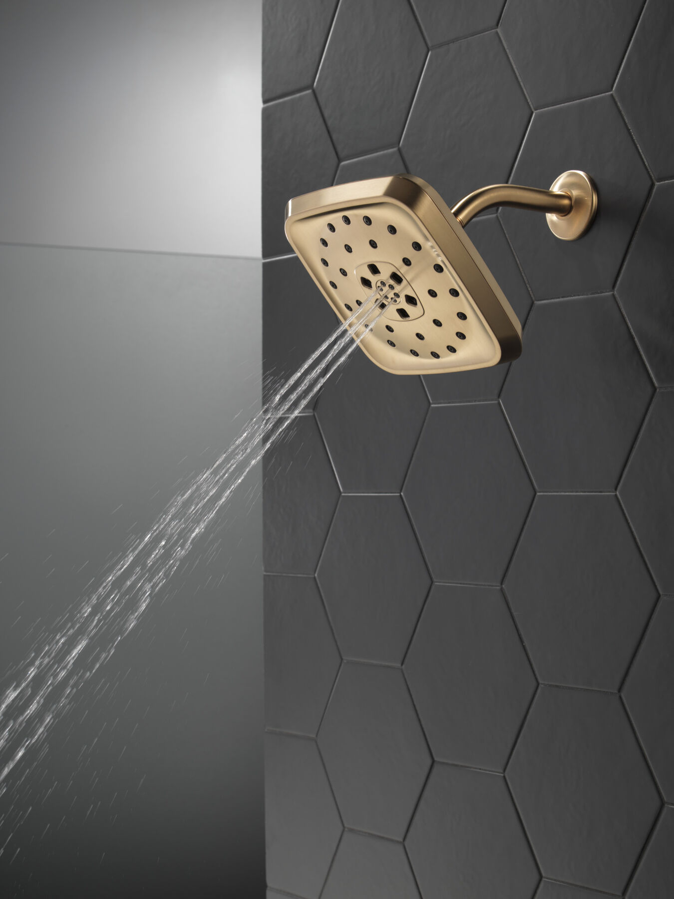 H2Okinetic&reg; 4-Setting Shower Head with Ultrasoak&reg;