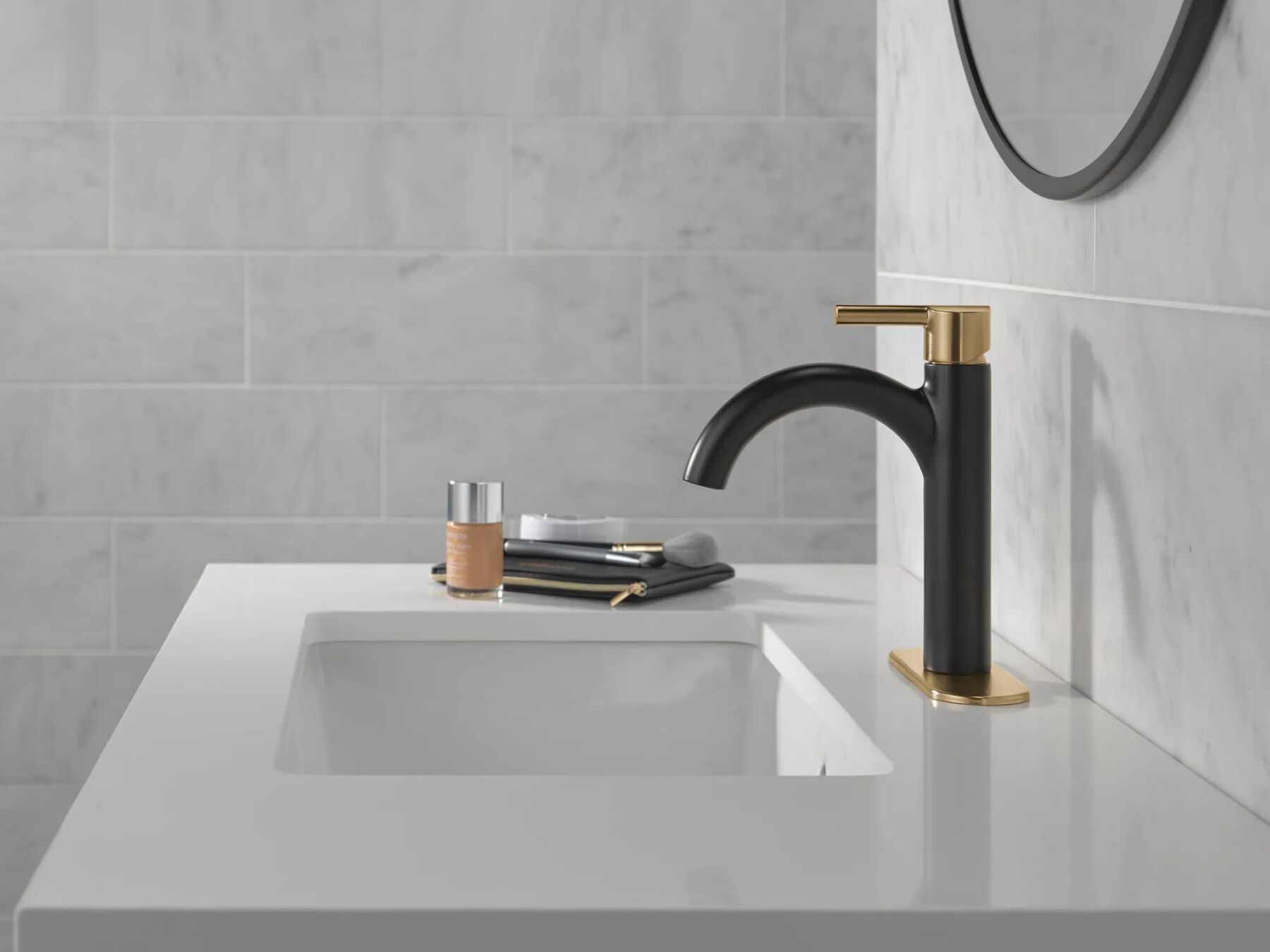 Single Handle Bathroom Faucet