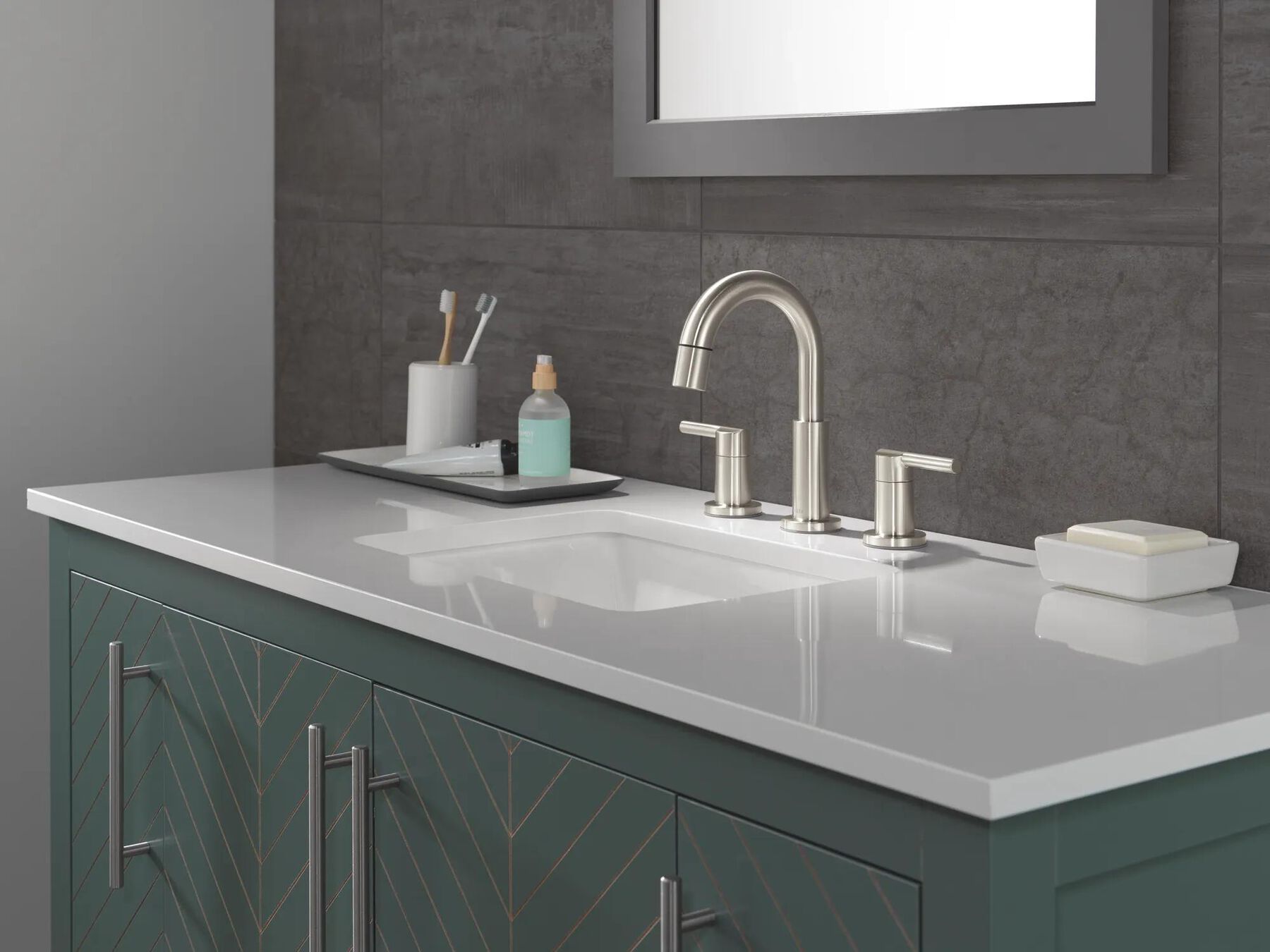 Two Handle Widespread Pull-Down Bathroom Faucet (Recertified)