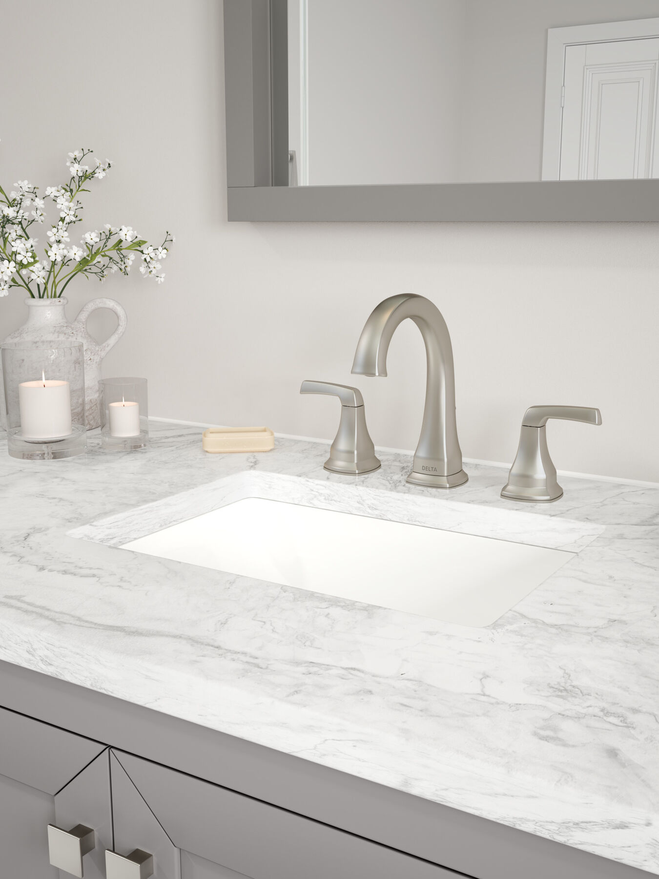 Two Handle Widespread Bathroom Faucet (Recertified)