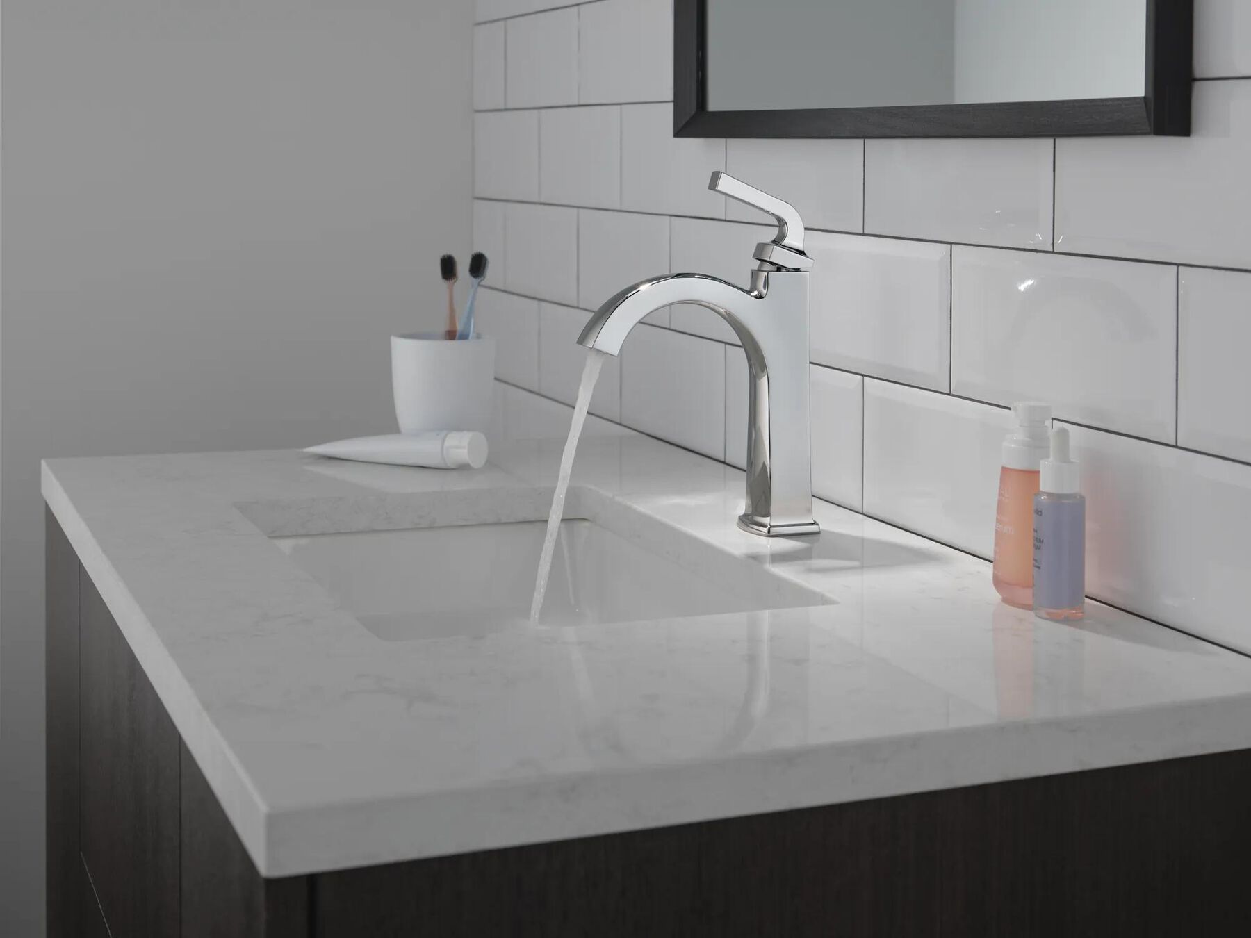 Single Handle Bathroom Faucet