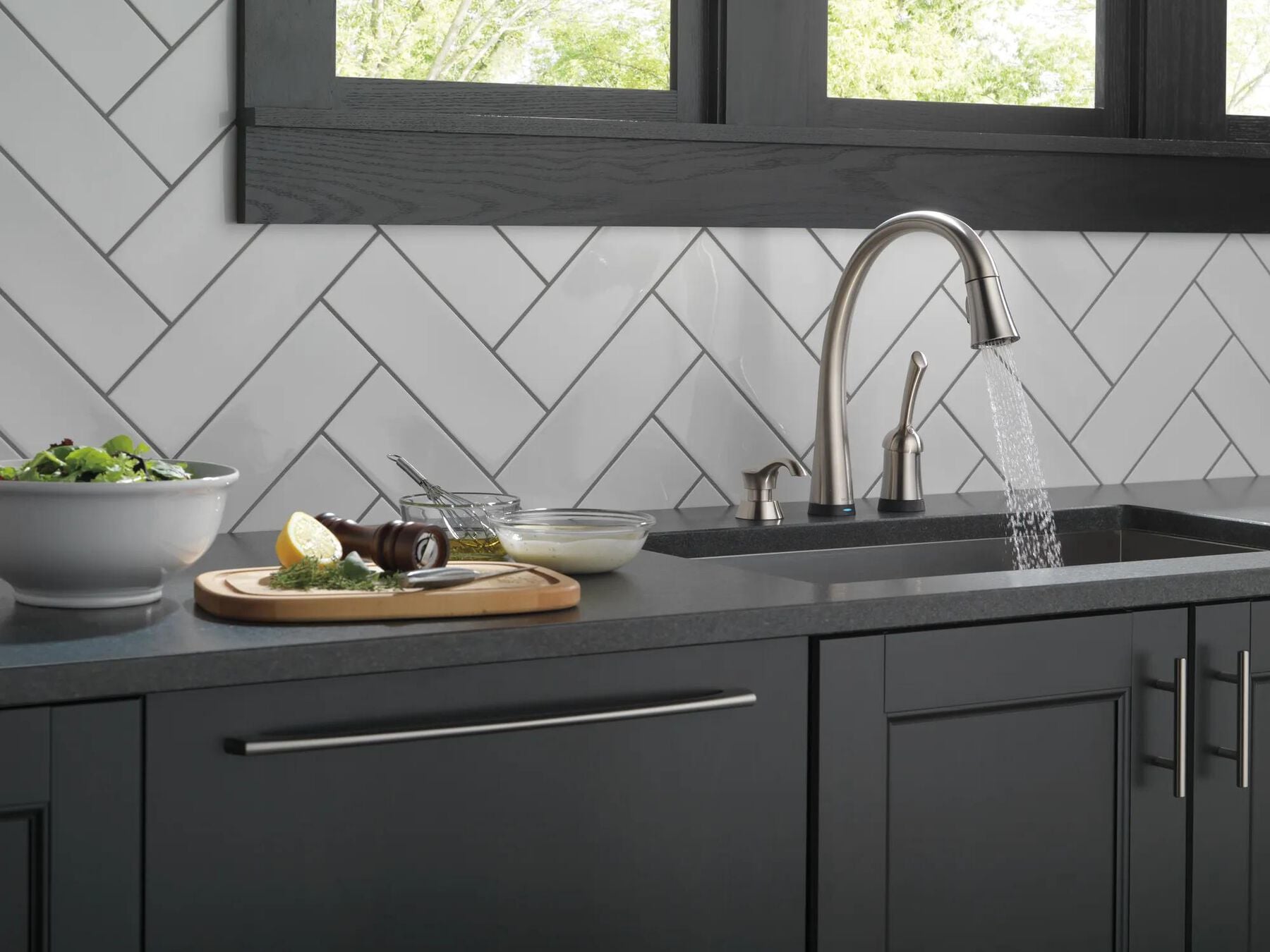 Single Handle Pull-Down Kitchen Faucet with Touch2O&reg; Technology and Soap Dispenser