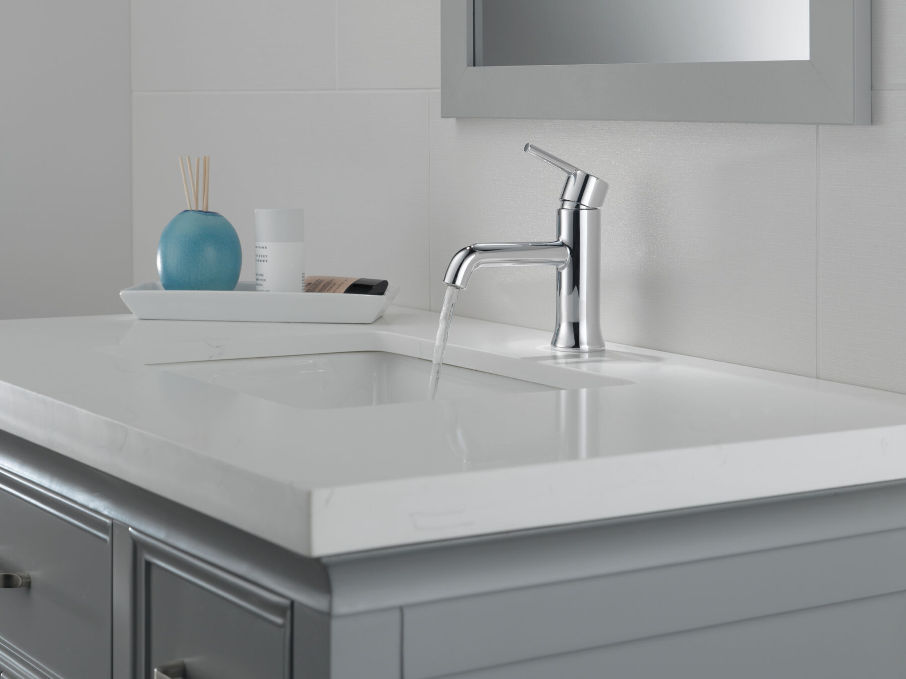 Single Handle Bathroom Faucet