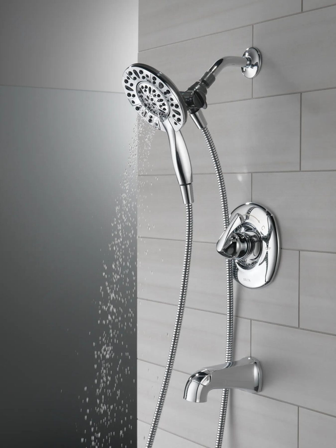 Monitor&reg;&nbsp;14 Series Tub & Shower with In2ition&reg;