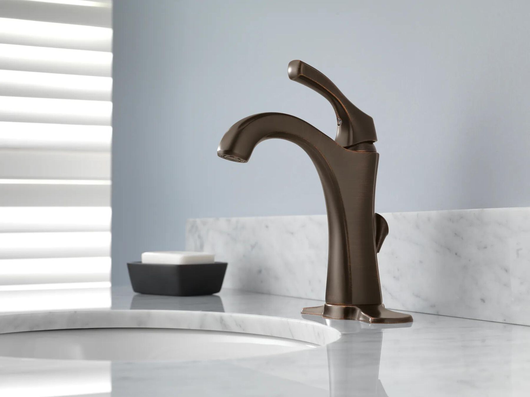 Single Handle Bathroom Faucet