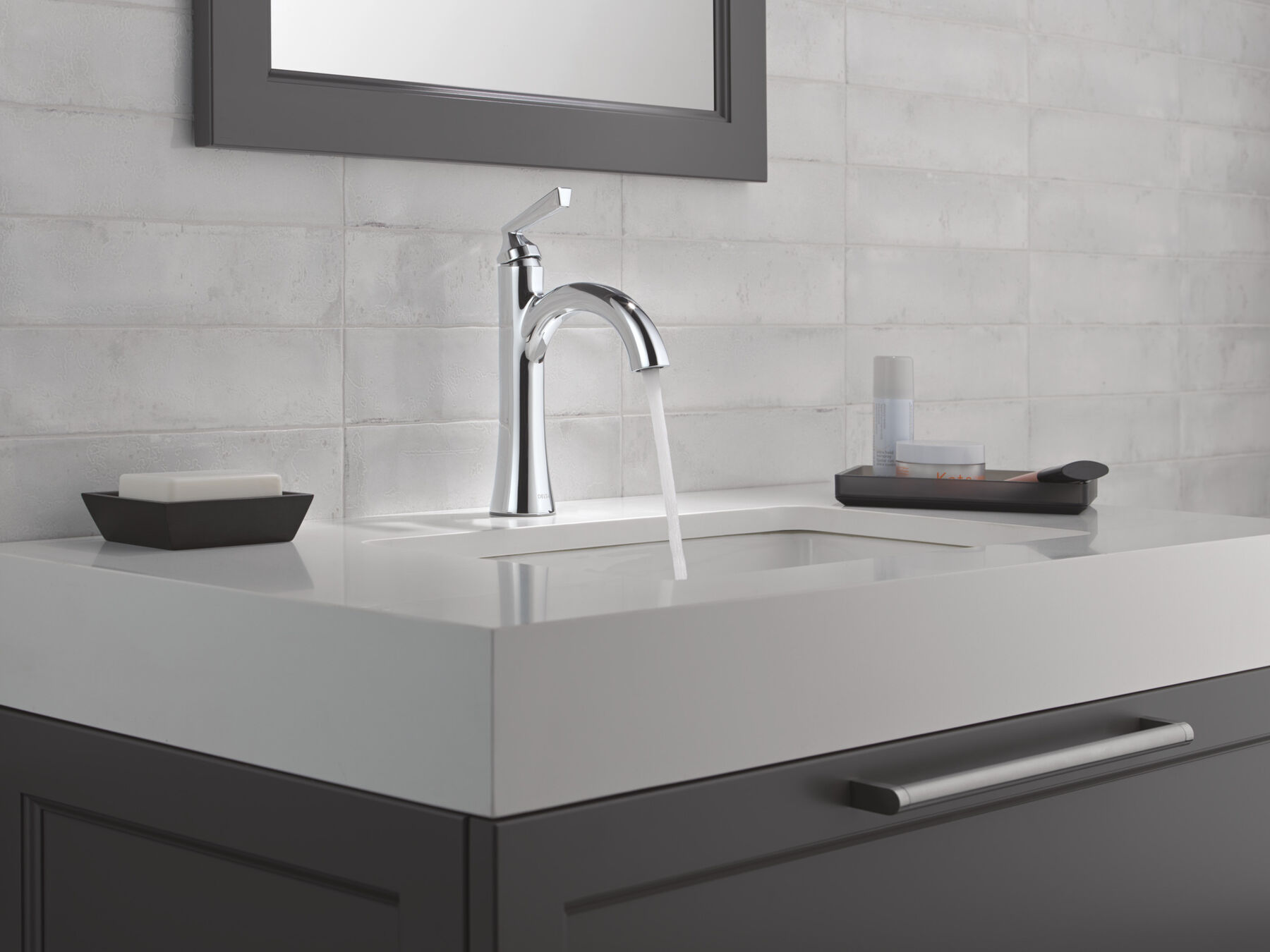 Single Handle Bathroom Faucet