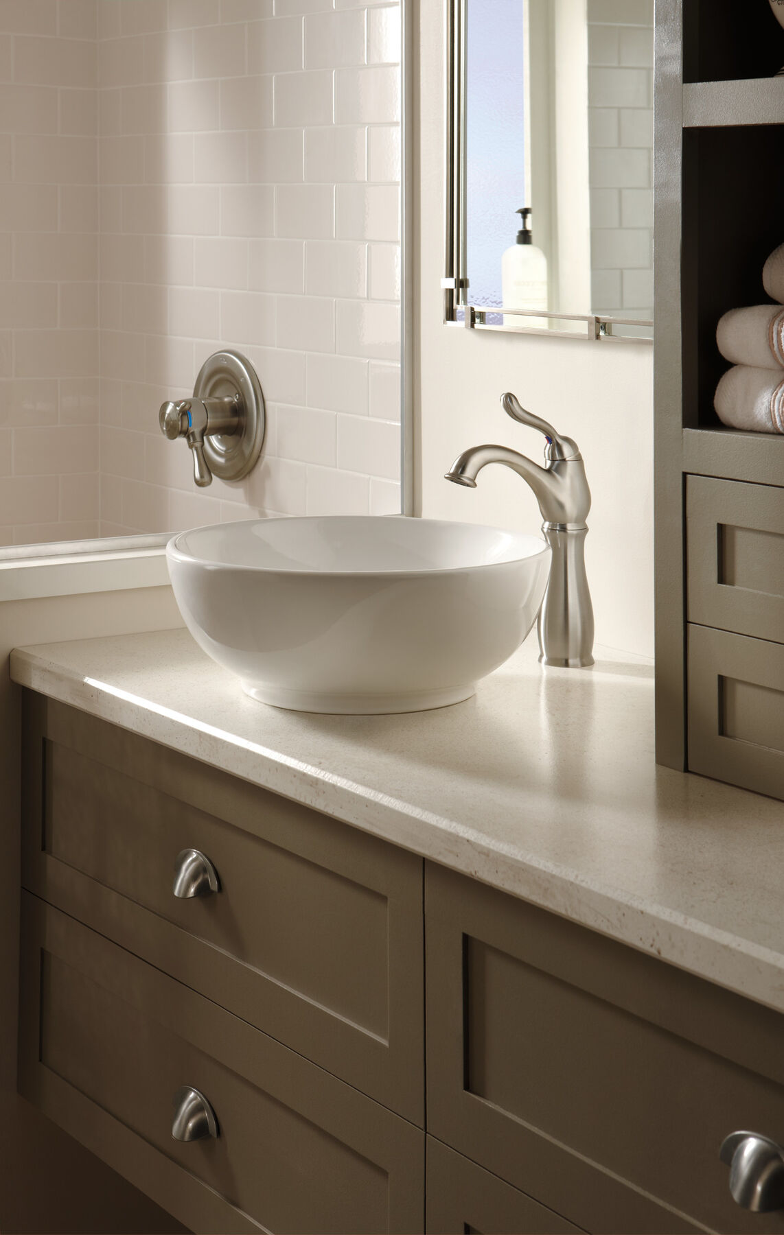 Single Handle Vessel Lavatory Faucet