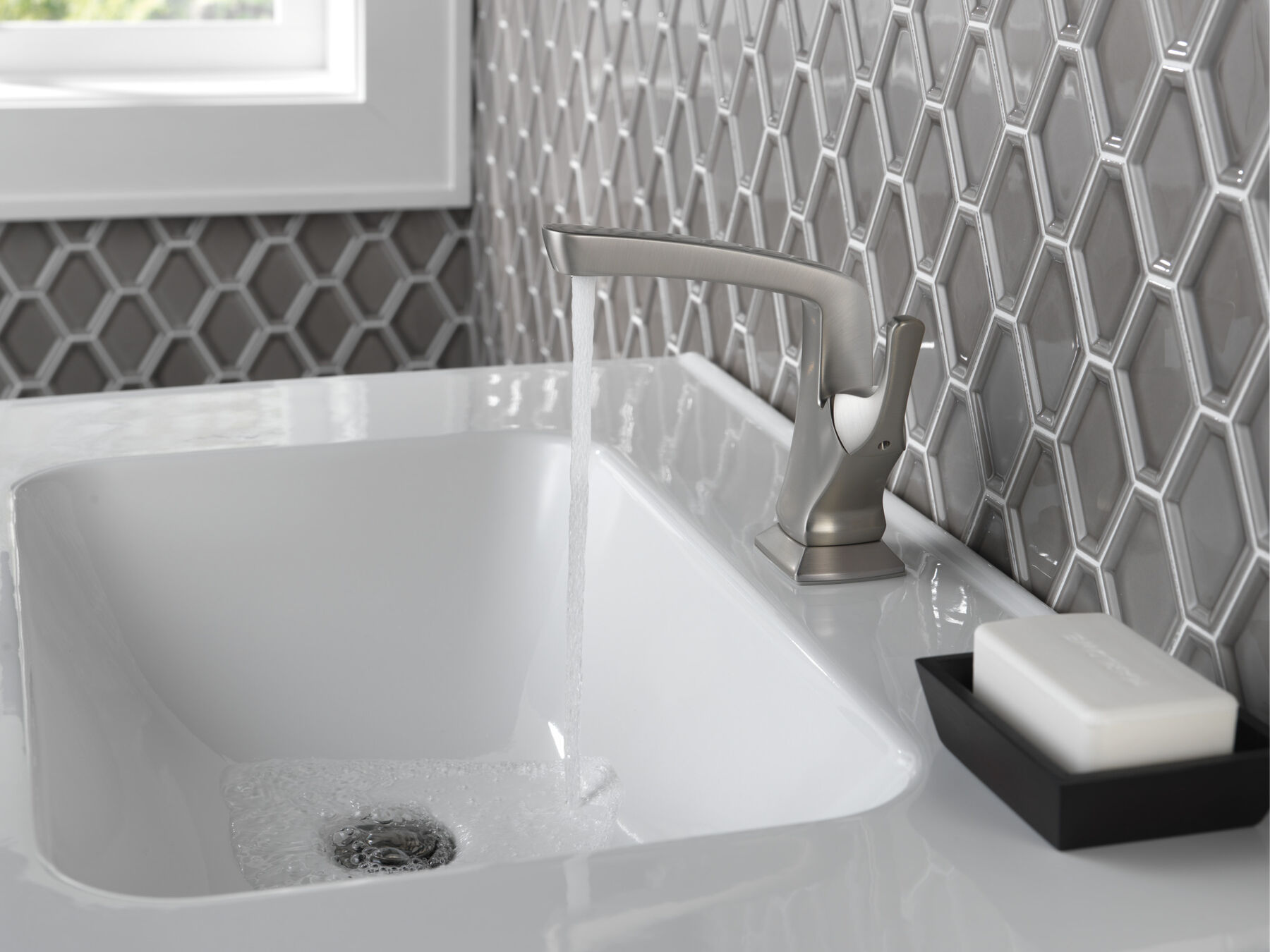 Single Handle Centerset Bathroom Faucet (Recertified)