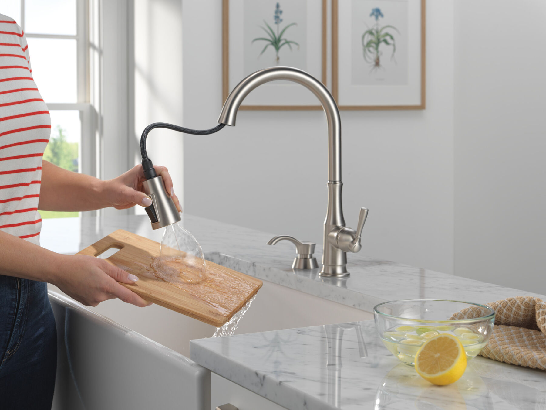 Pull-Down Kitchen Faucet w/Soap (Recertified)