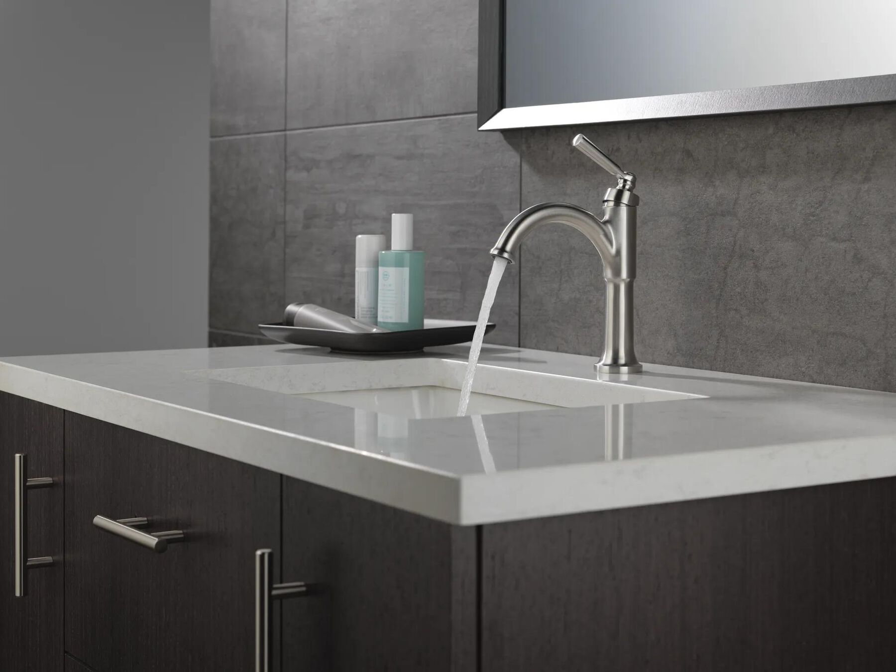 Single Handle Bathroom Faucet (Recertified)