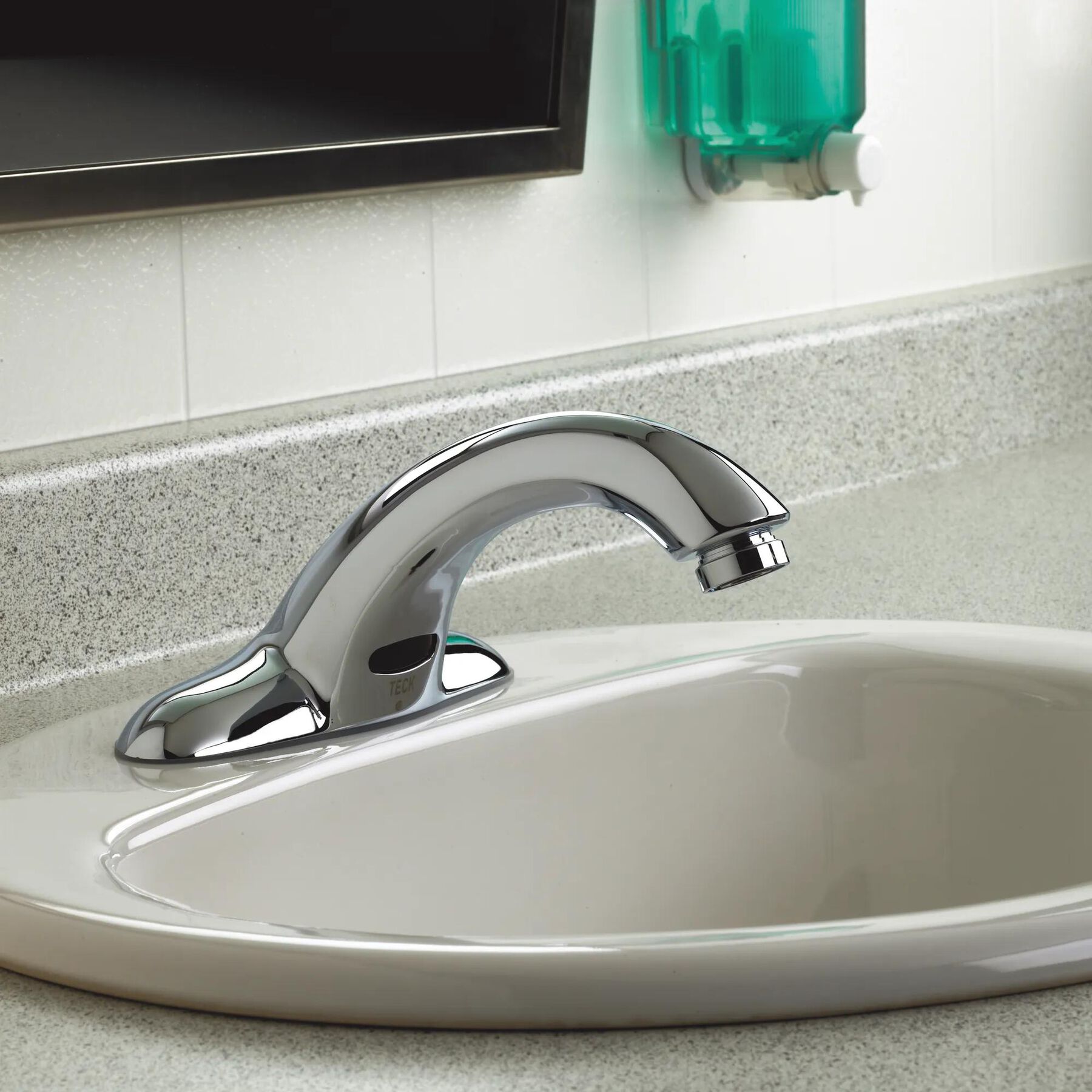 Battery Operated Electronic Lavatory Faucet
