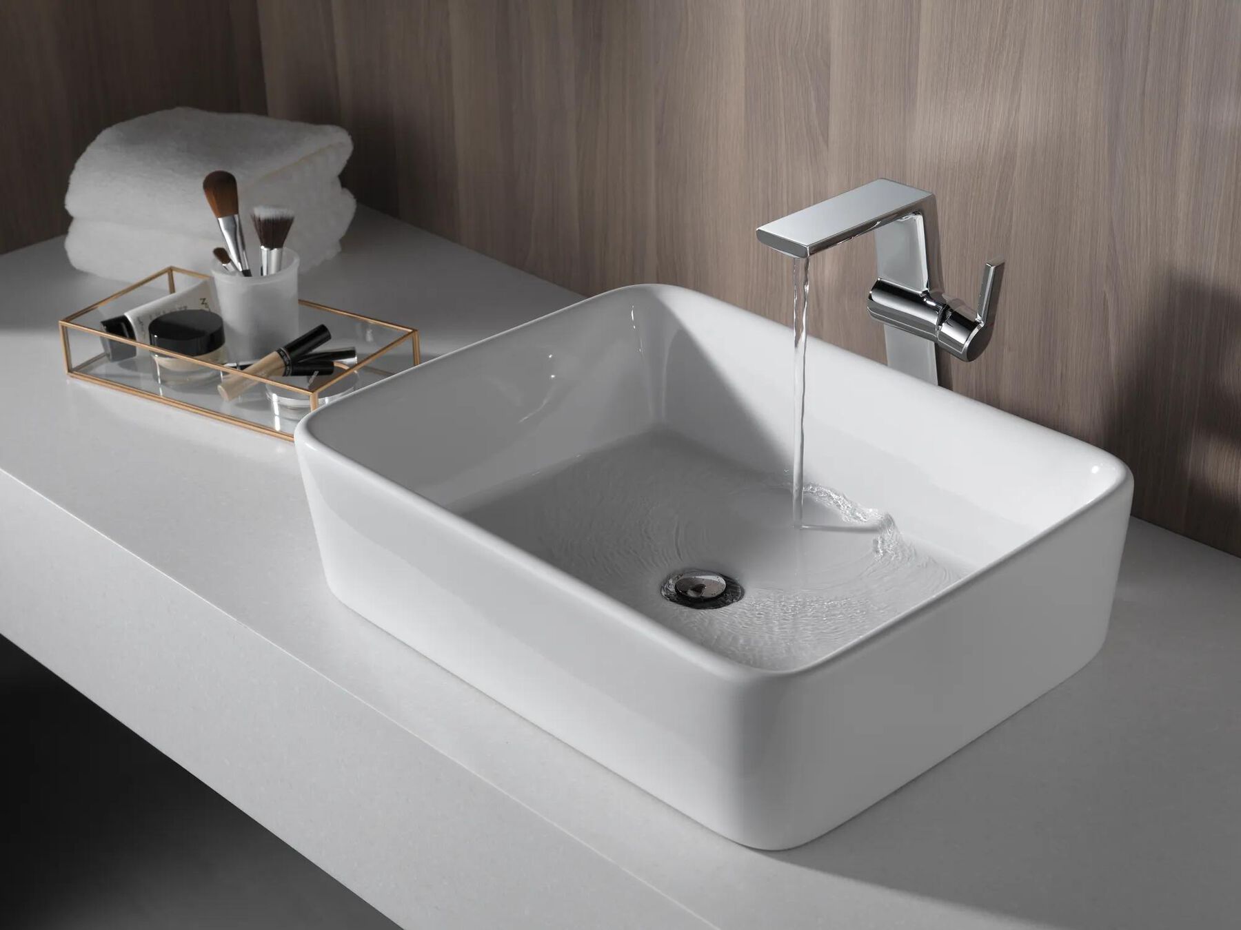 Single Handle Vessel Bathroom Faucet (Recertified)