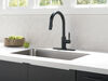 Single Handle Pull-Down Kitchen Faucet&nbsp;
