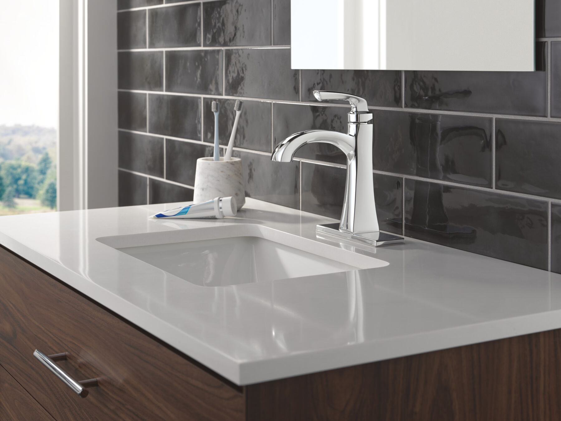 Single Handle Lavatory Faucet with 14 Series Tub Shower Trim Bundle