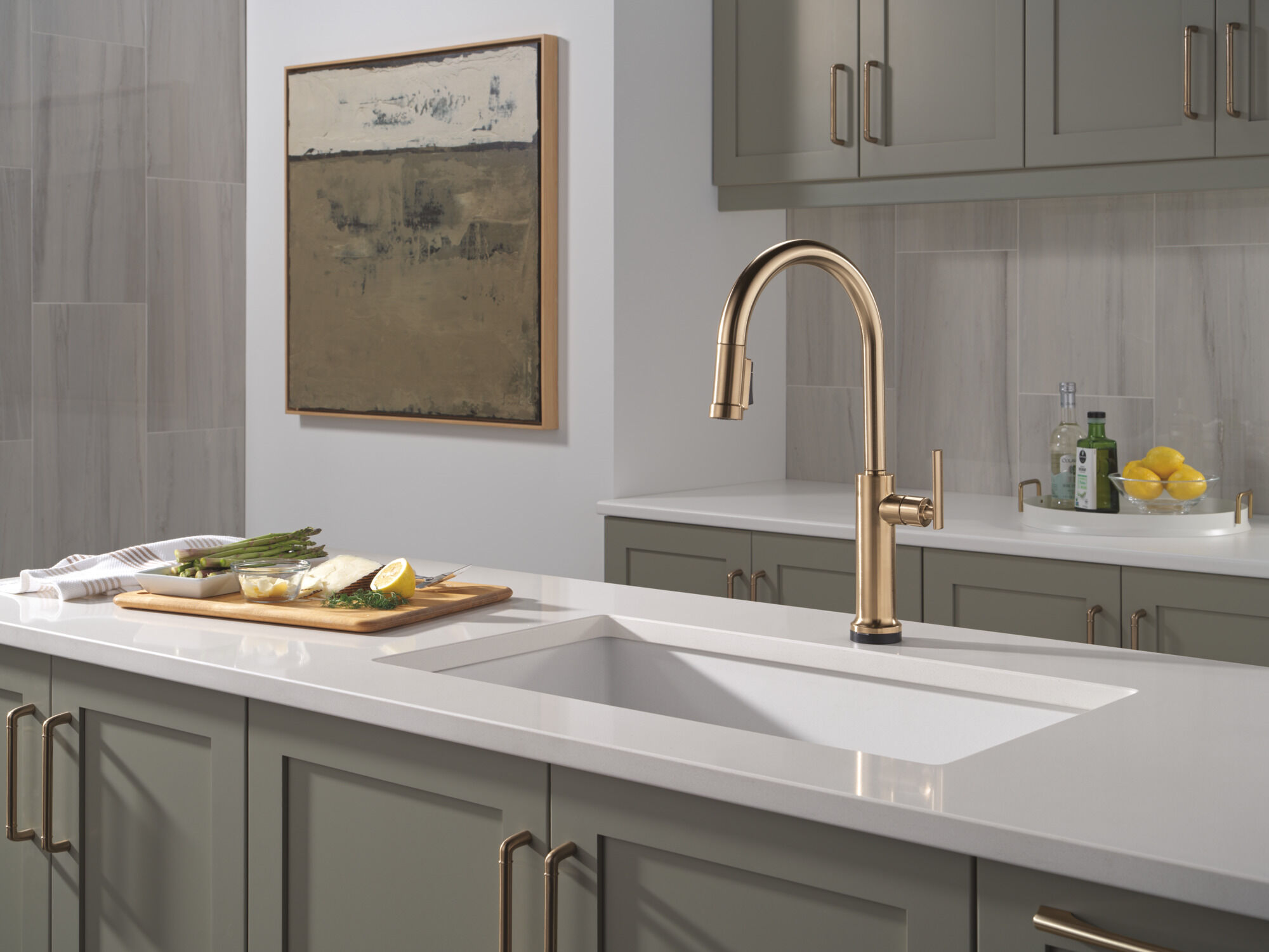 Touch2O® Technology Kitchen Faucet with Touchless Technology in