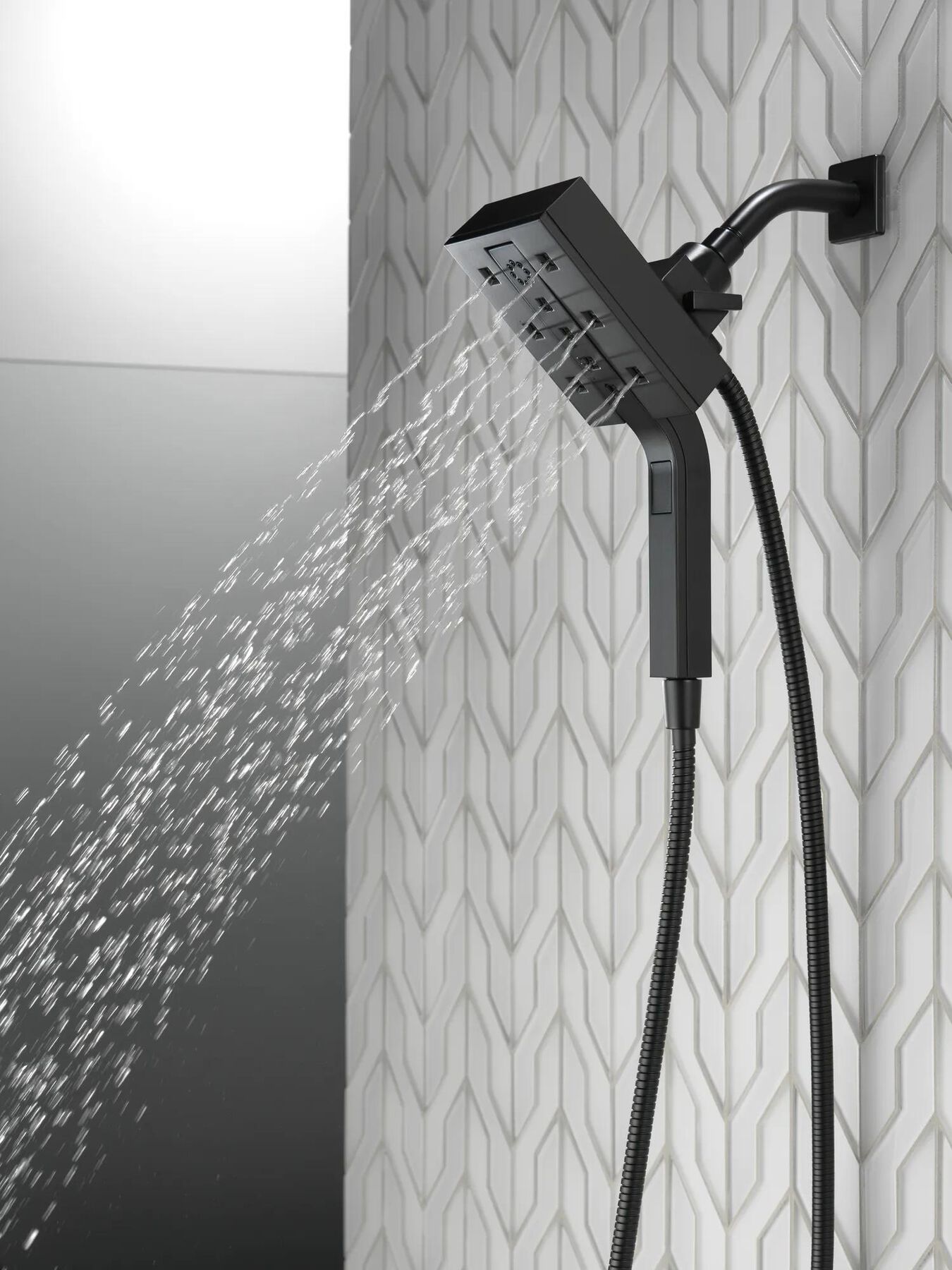 H<sub>2</sub>Okinetic&reg; In2ition&reg; 4-Setting Two-in-One Shower