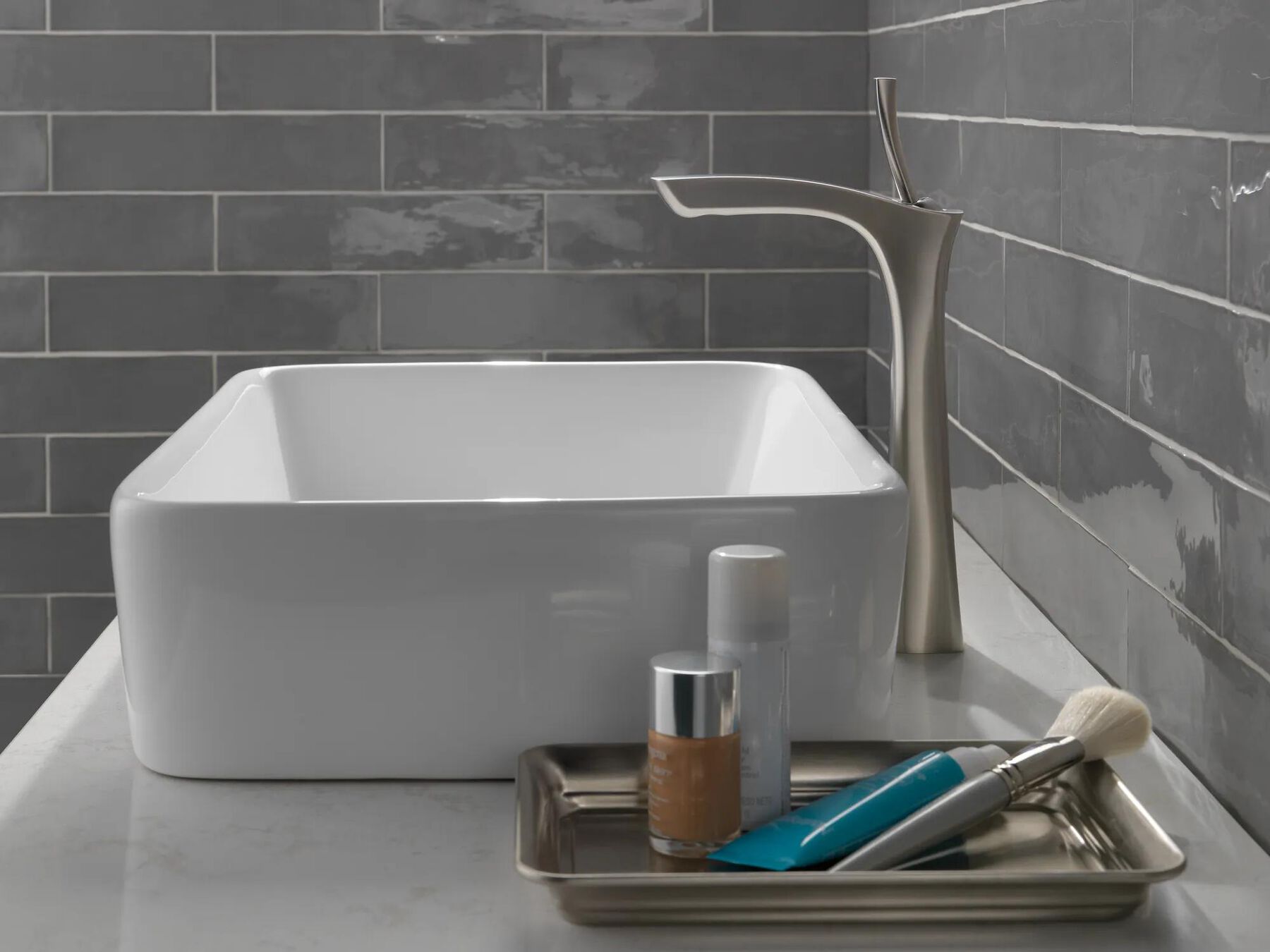 Single Handle Vessel Bathroom Faucet