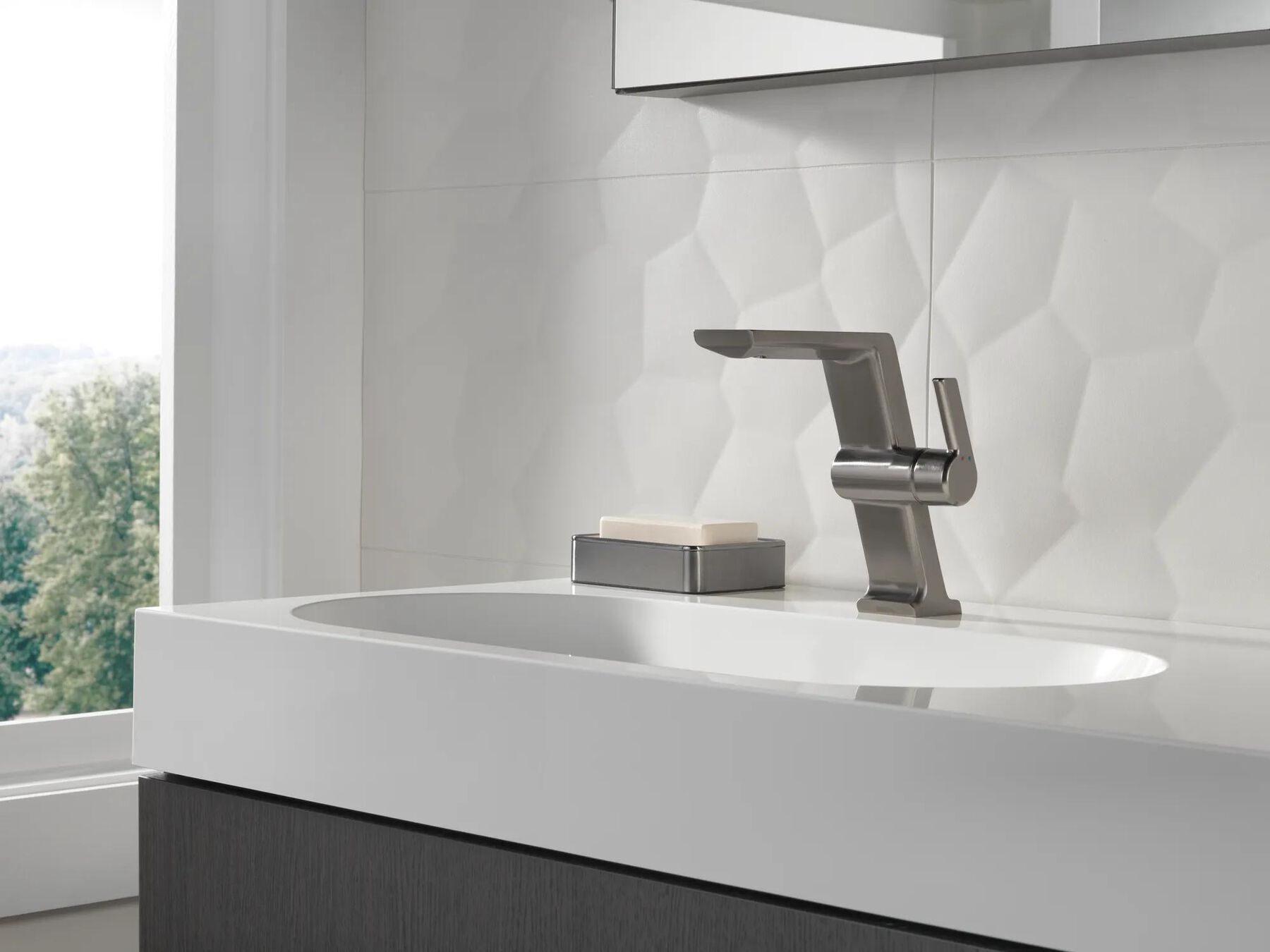 Single Handle Mid-Height Vessel Bathroom Faucet