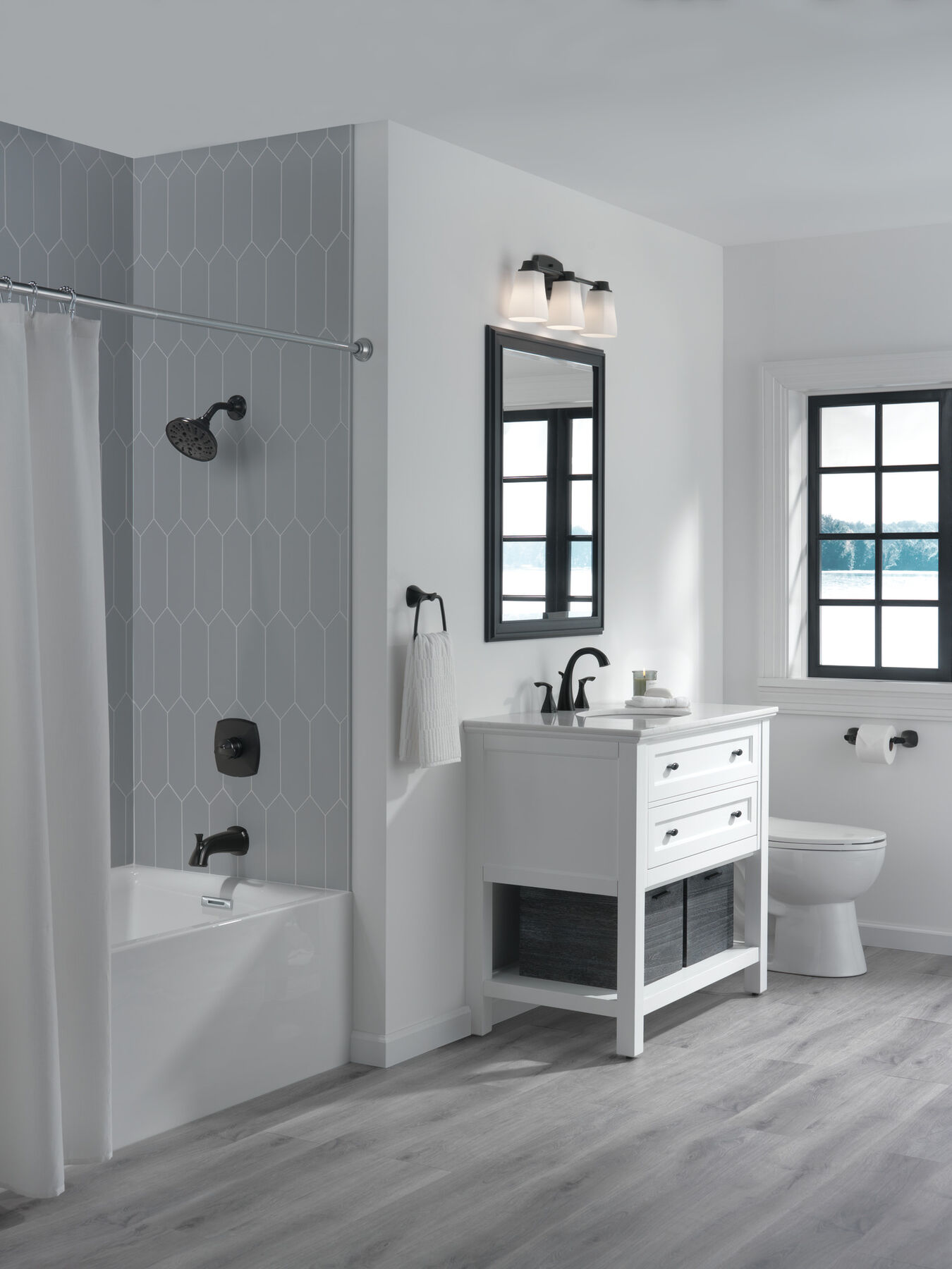 Two Handle Widespread Bathroom Faucet