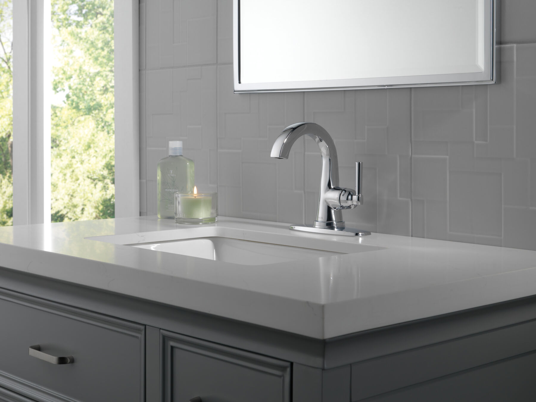 Centerset Bathroom Faucet (Recertified)