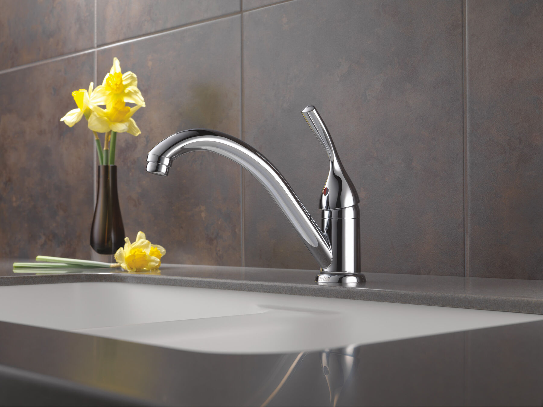 Single Handle Kitchen Faucet