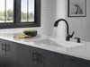 Single Handle Pull-Out Kitchen Faucet