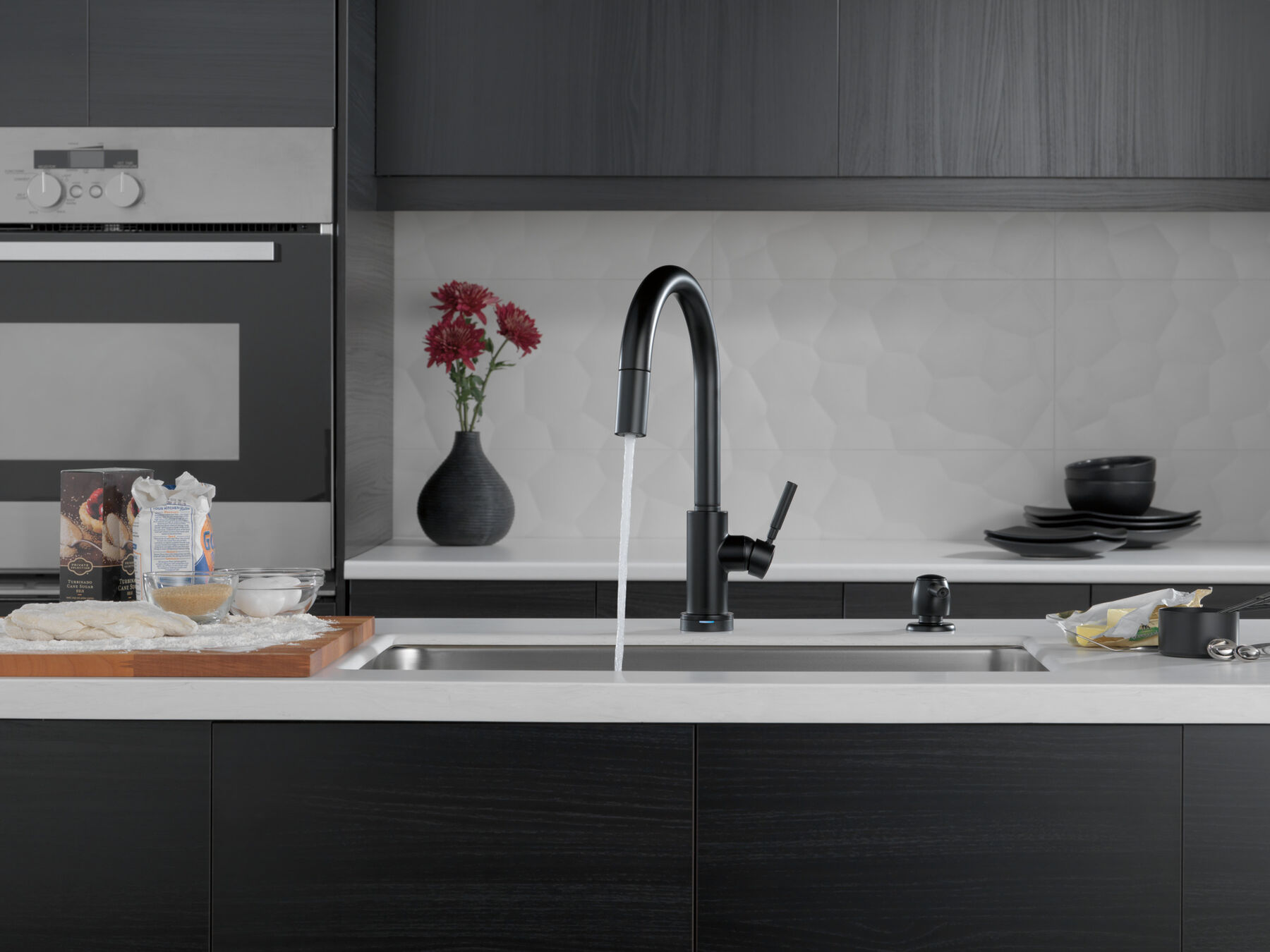 Touch<sub>2</sub>O&reg;  Pull-Down Kitchen w/Soap (Recertified)