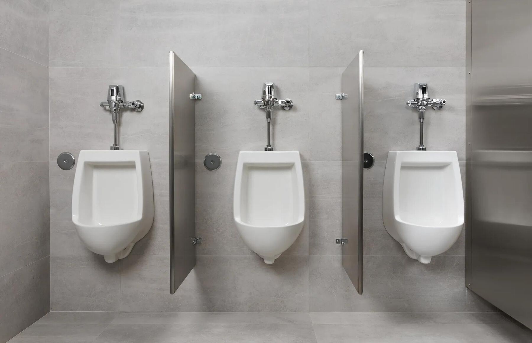 Electronic Exposed Urinal Flush Valve with Mechanical Manual Override - Solar Operated