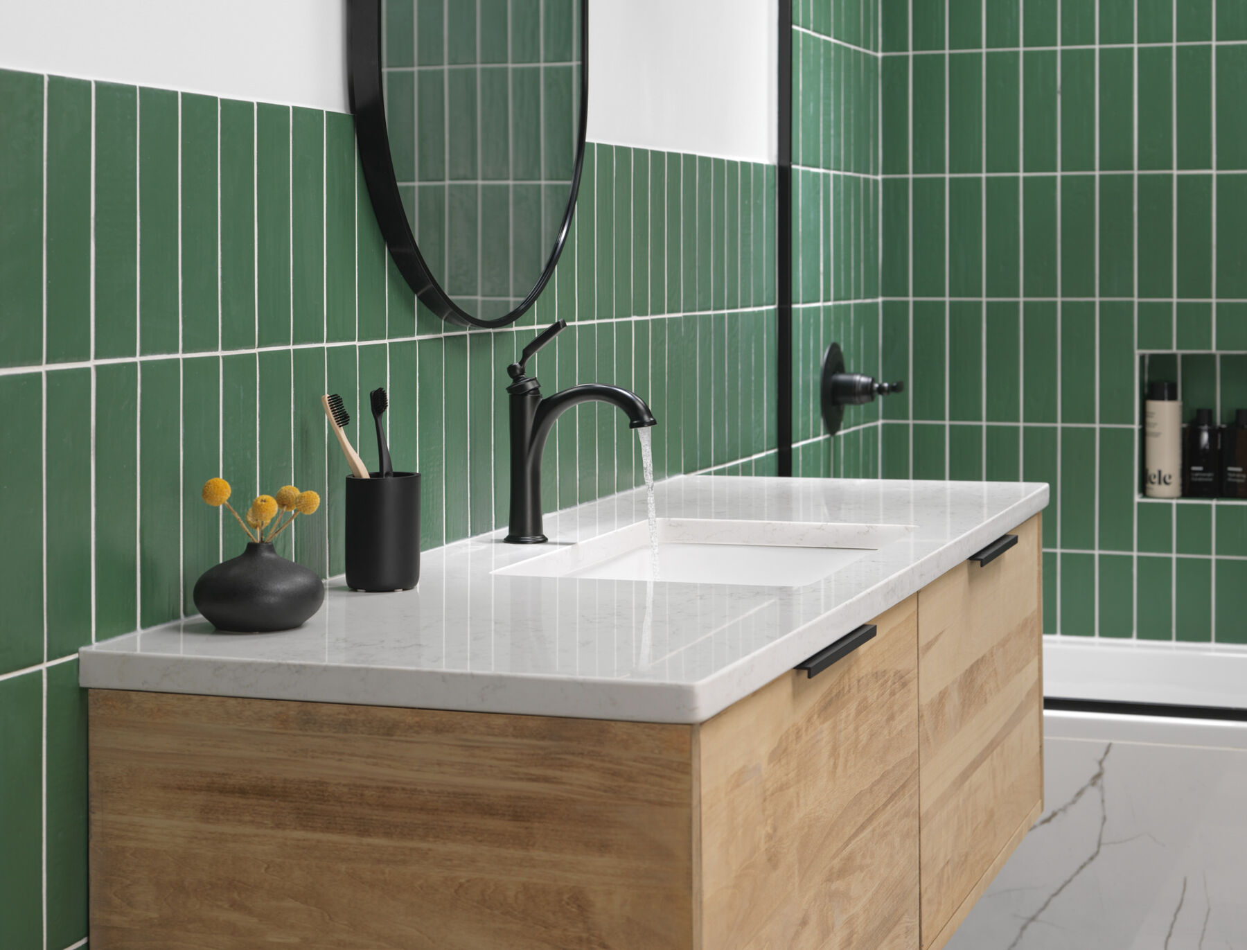 Single-Hole Bathroom Faucet (Recertified)