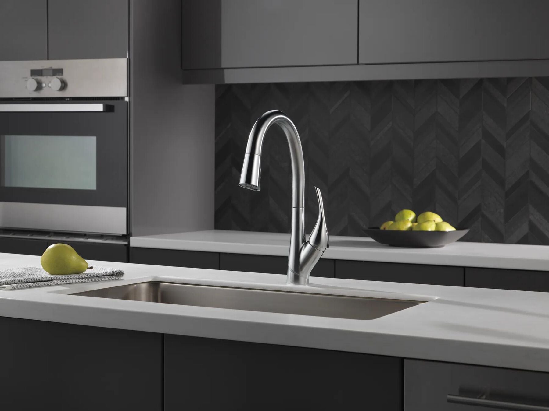 Single Handle Pull-Down Kitchen Faucet with ShieldSpray&reg; Technology