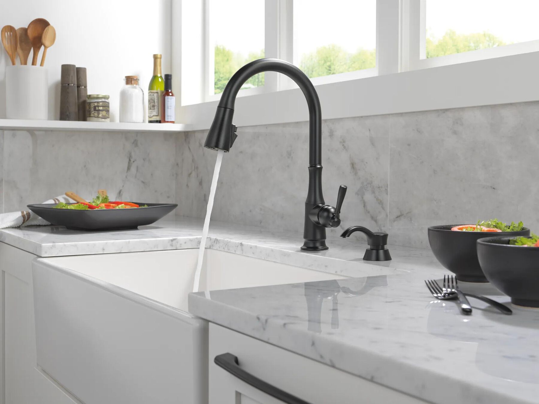 Pull-Down Kitchen Faucet w/Soap (Recertified)