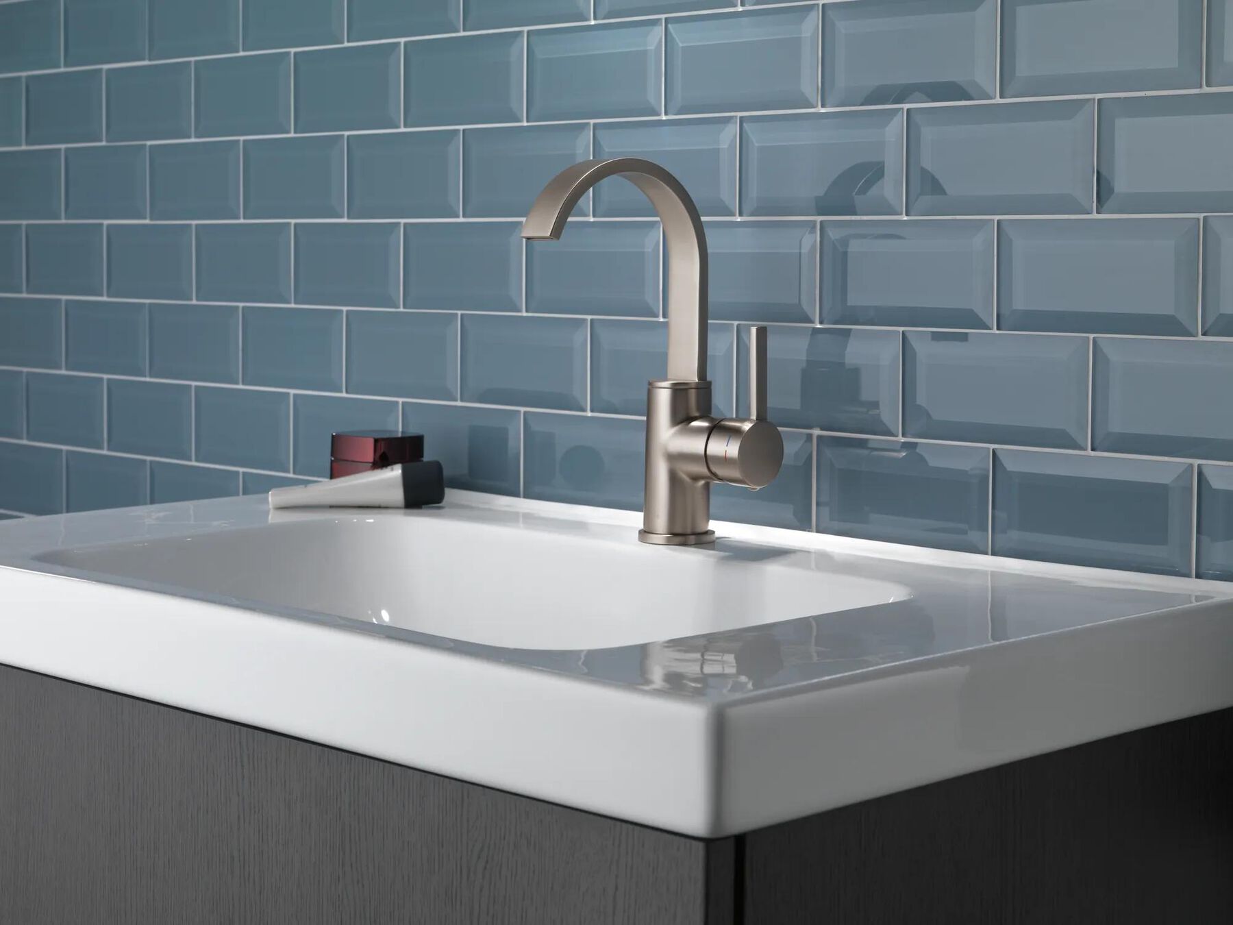 Single Handle Bathroom Faucet