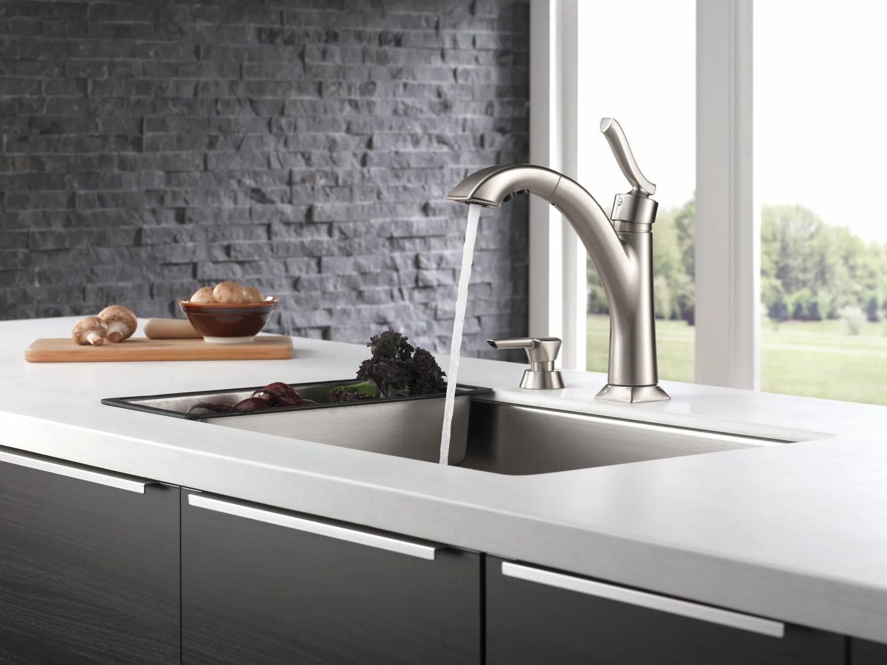 Single Handle Pull-Out Kitchen Faucet with Soap Dispenser