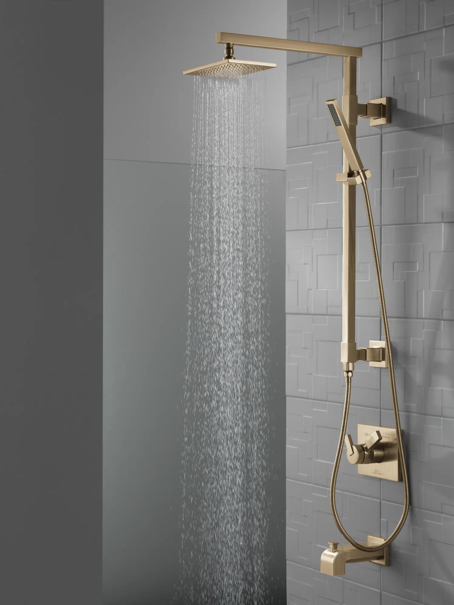 Tub Spout - Pull-Up Diverter in Champagne Bronze RP53419CZ | Delta