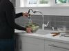 Single Handle Pull-Out Kitchen Faucet
