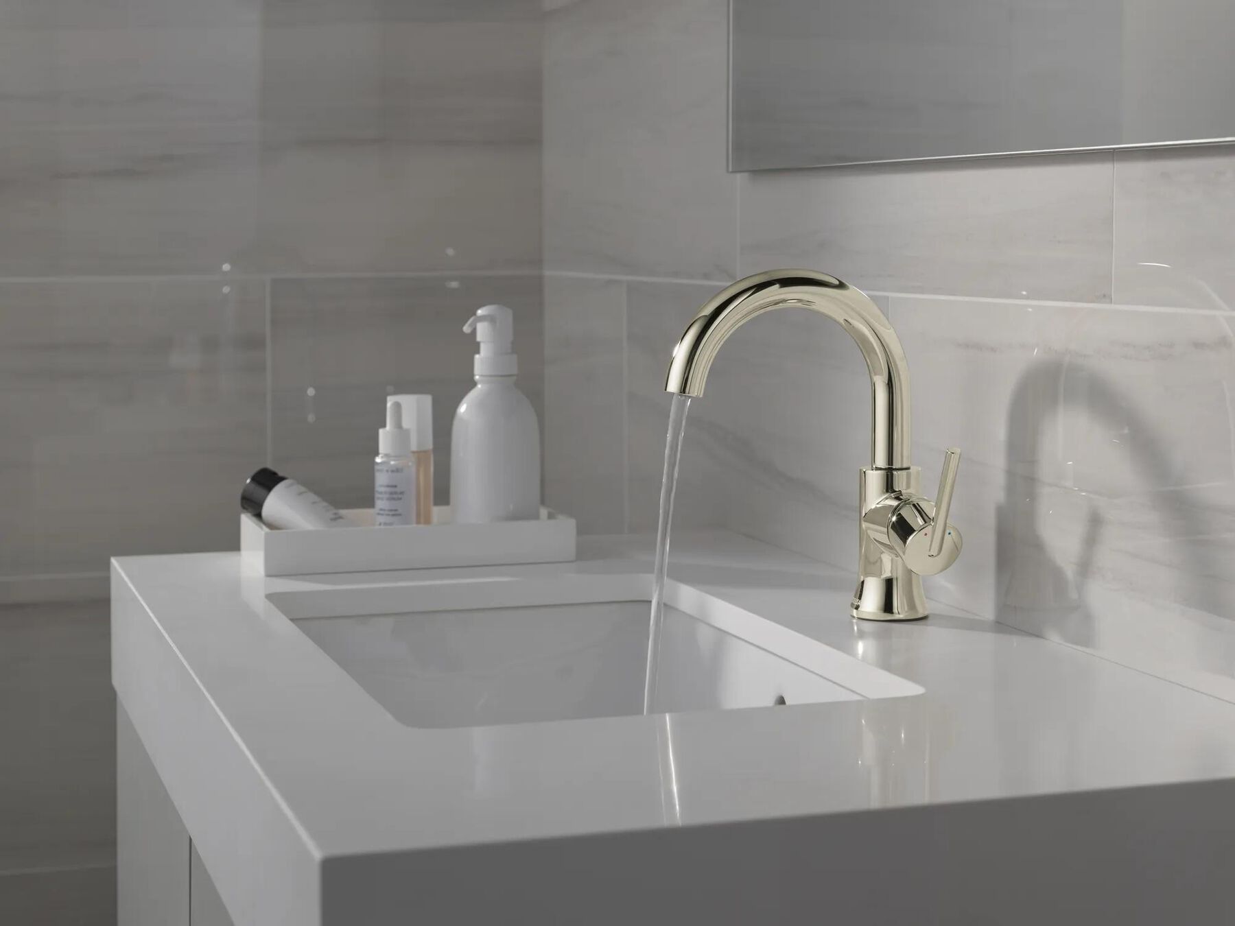 Single Handle Bathroom Faucet