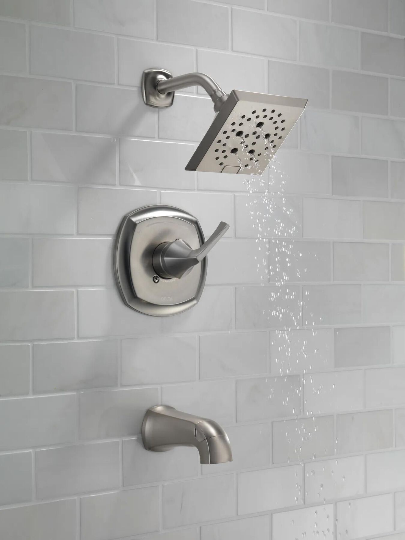 Monitor(R) 14 Series Tub and Shower