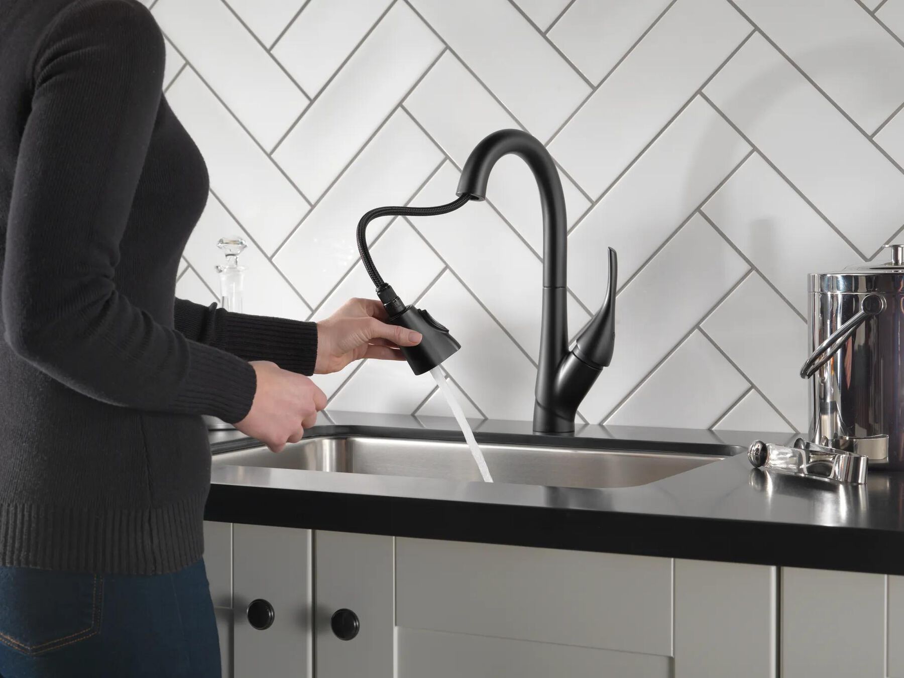 Single Handle Pull-Down Bar / Prep Faucet