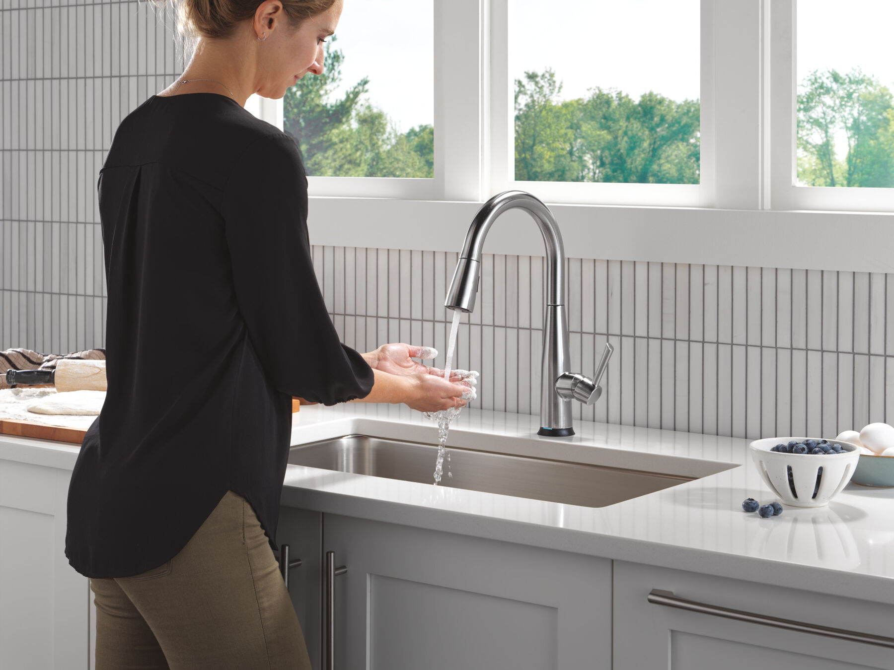 VoiceIQ&reg; Single Handle Pull-Down Faucet with Touch<sub>2</sub>O&reg; Technology