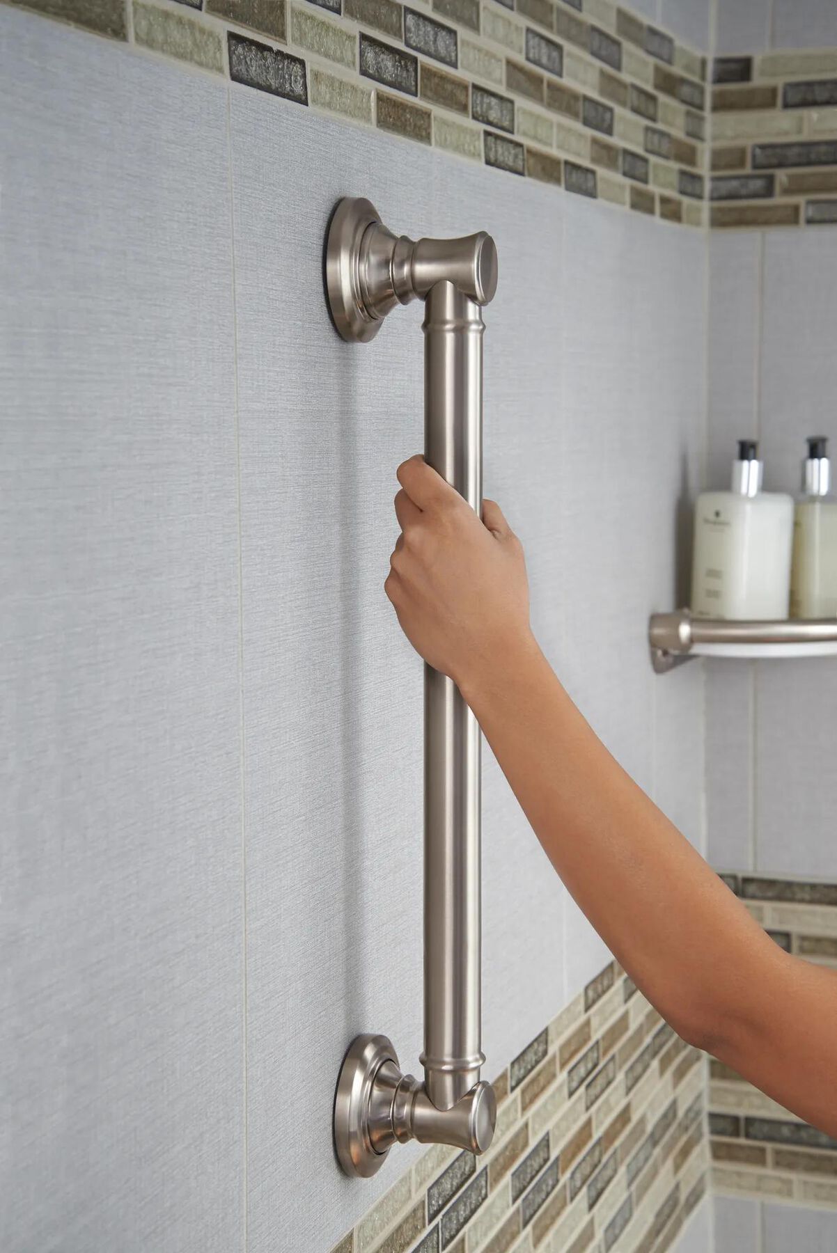 18"  Traditional Decorative ADA Grab Bar (Recertified)