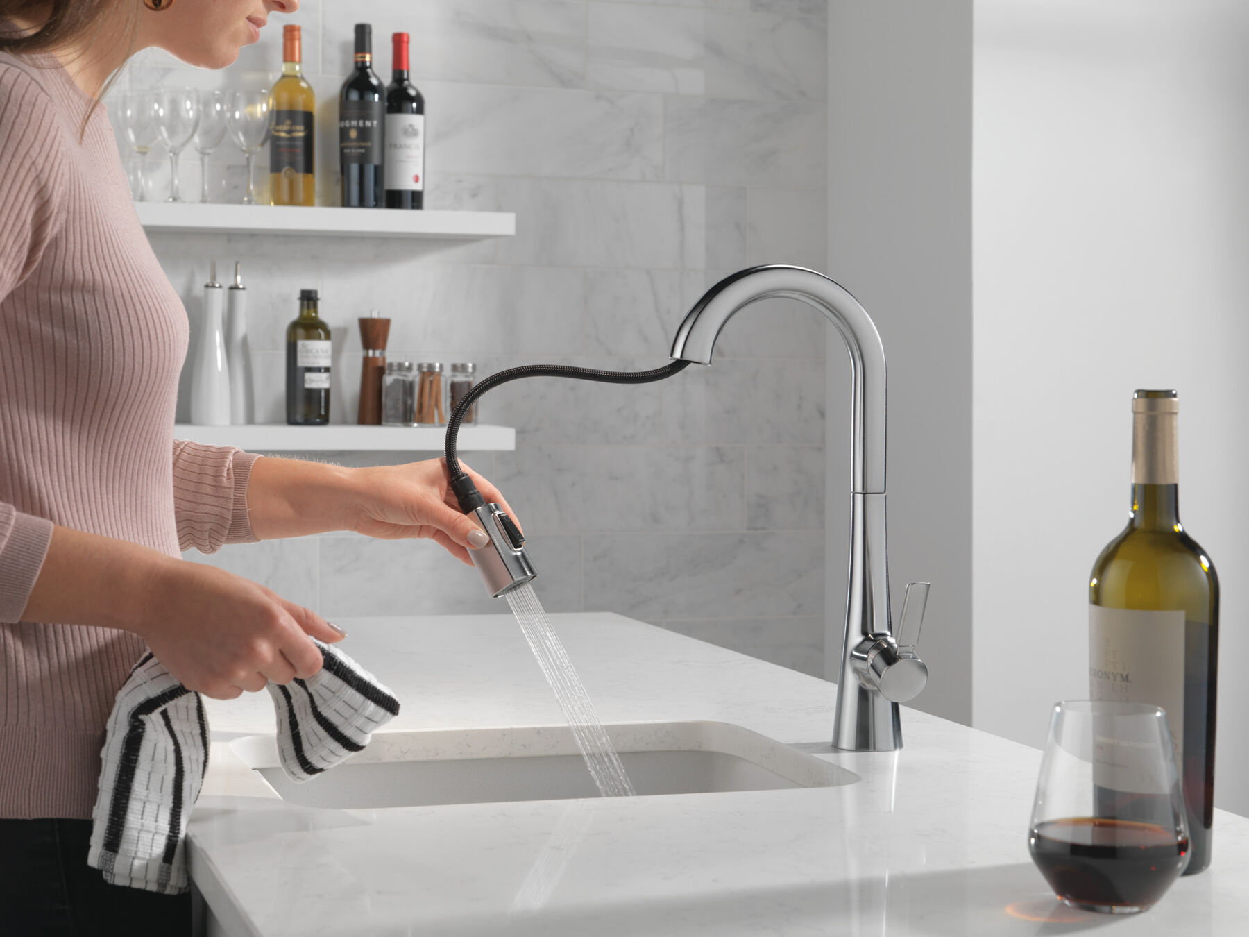 Single Handle Pull-Down Bar/Prep Faucet (Recertified)